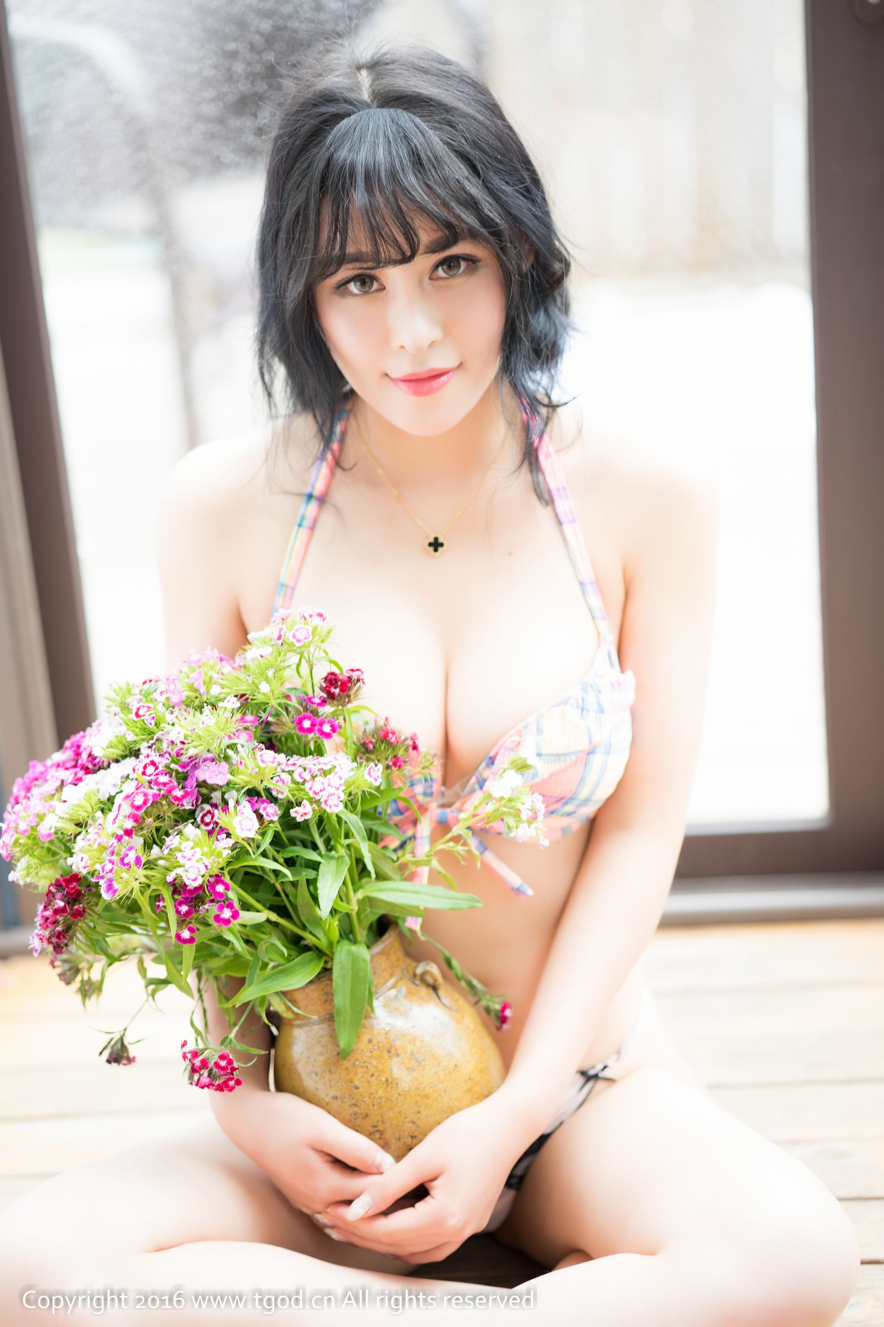 叶佳颐《如此恬静而风韵十足的女神》 [推女神/尤蜜荟]