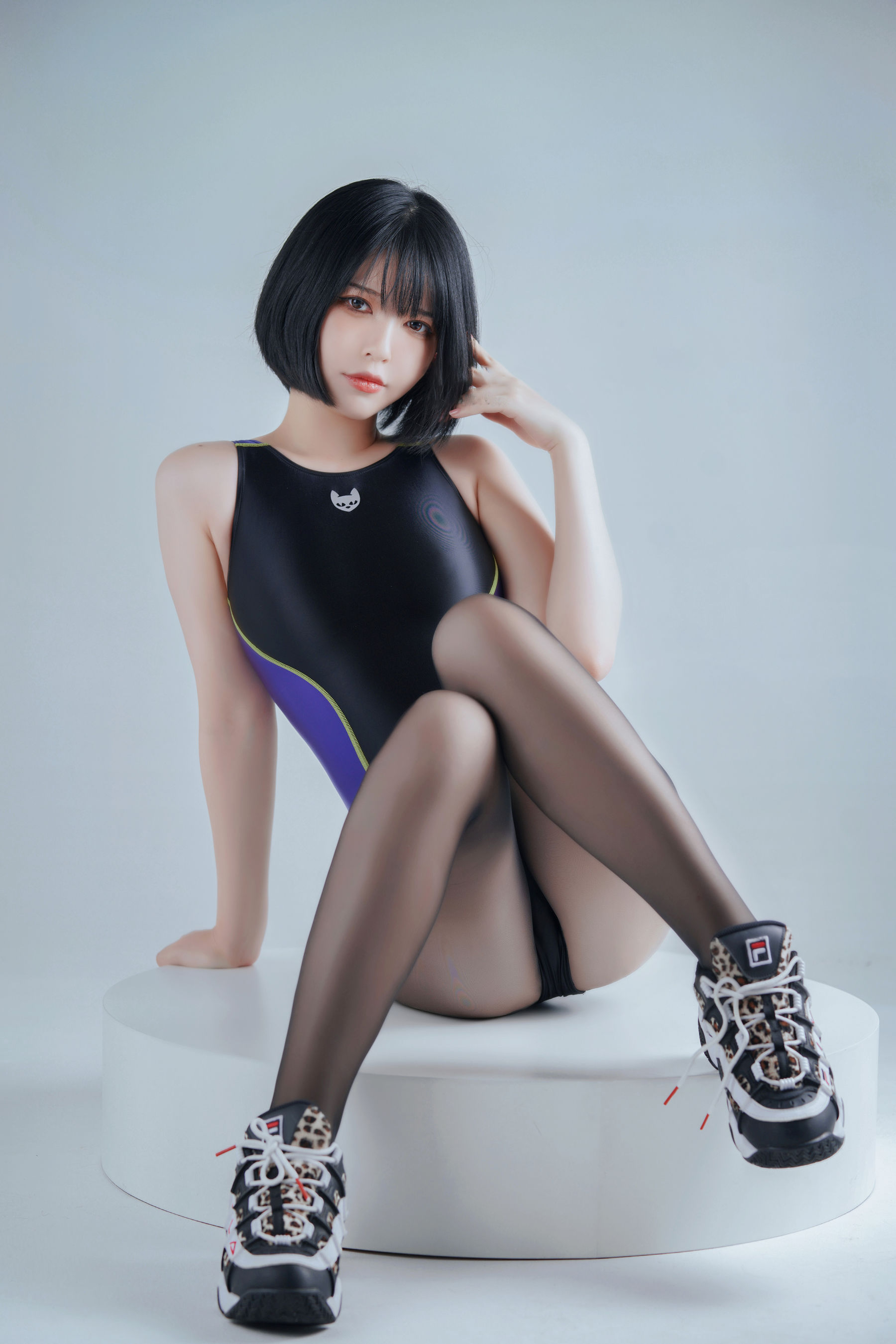 [福利COS] 半半子 - 竞泳