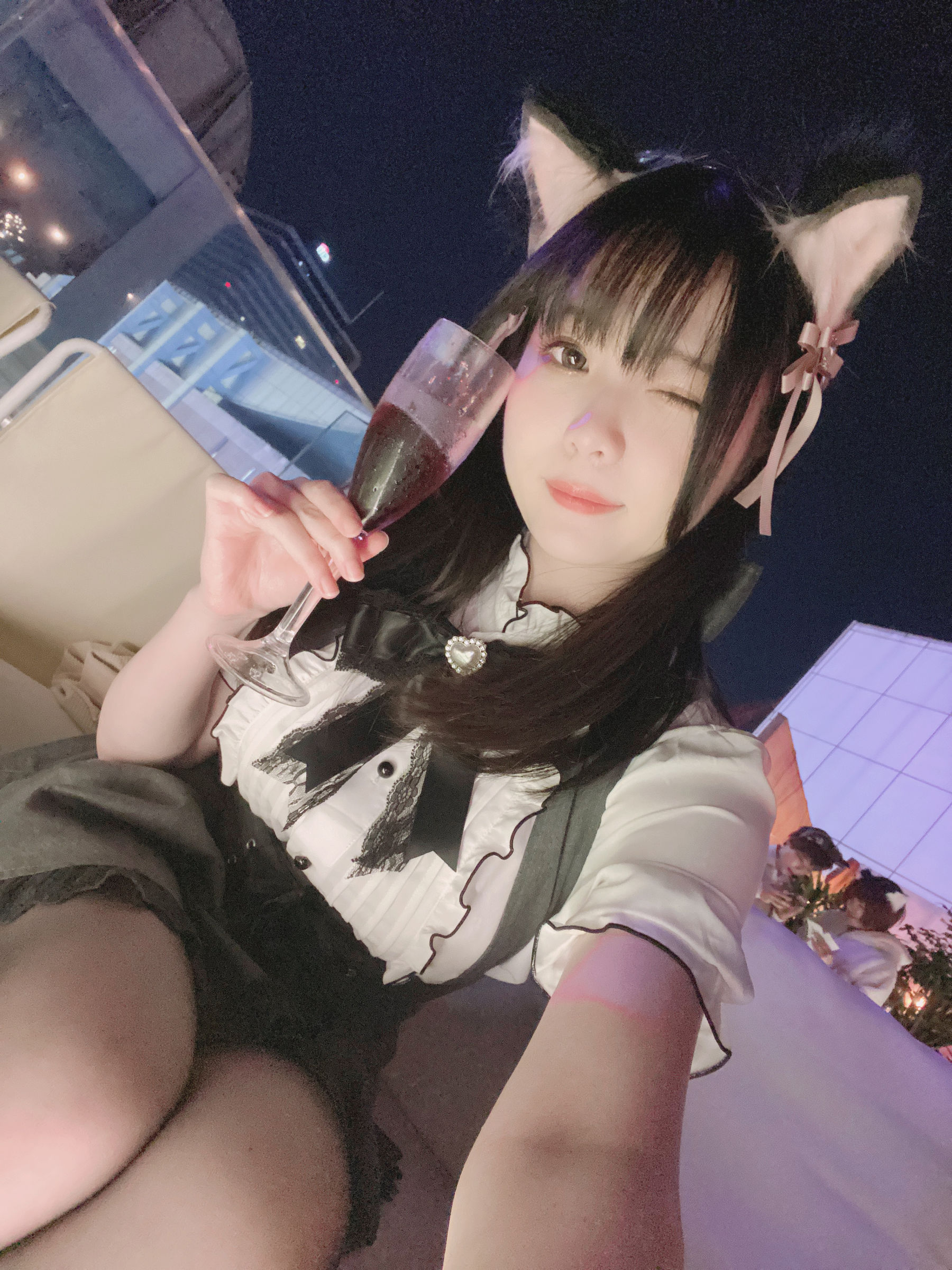 [福利COS] 微博妹纸霜月shimo - 一緒に飲みますか？
