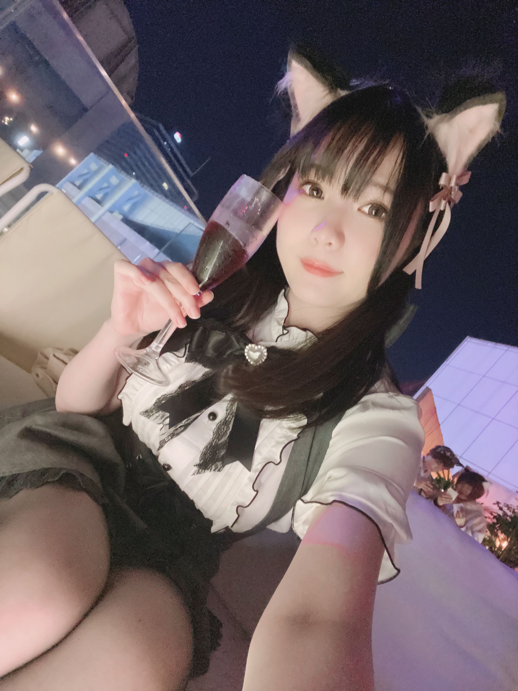 [福利COS] 微博妹纸霜月shimo - 一緒に飲みますか？