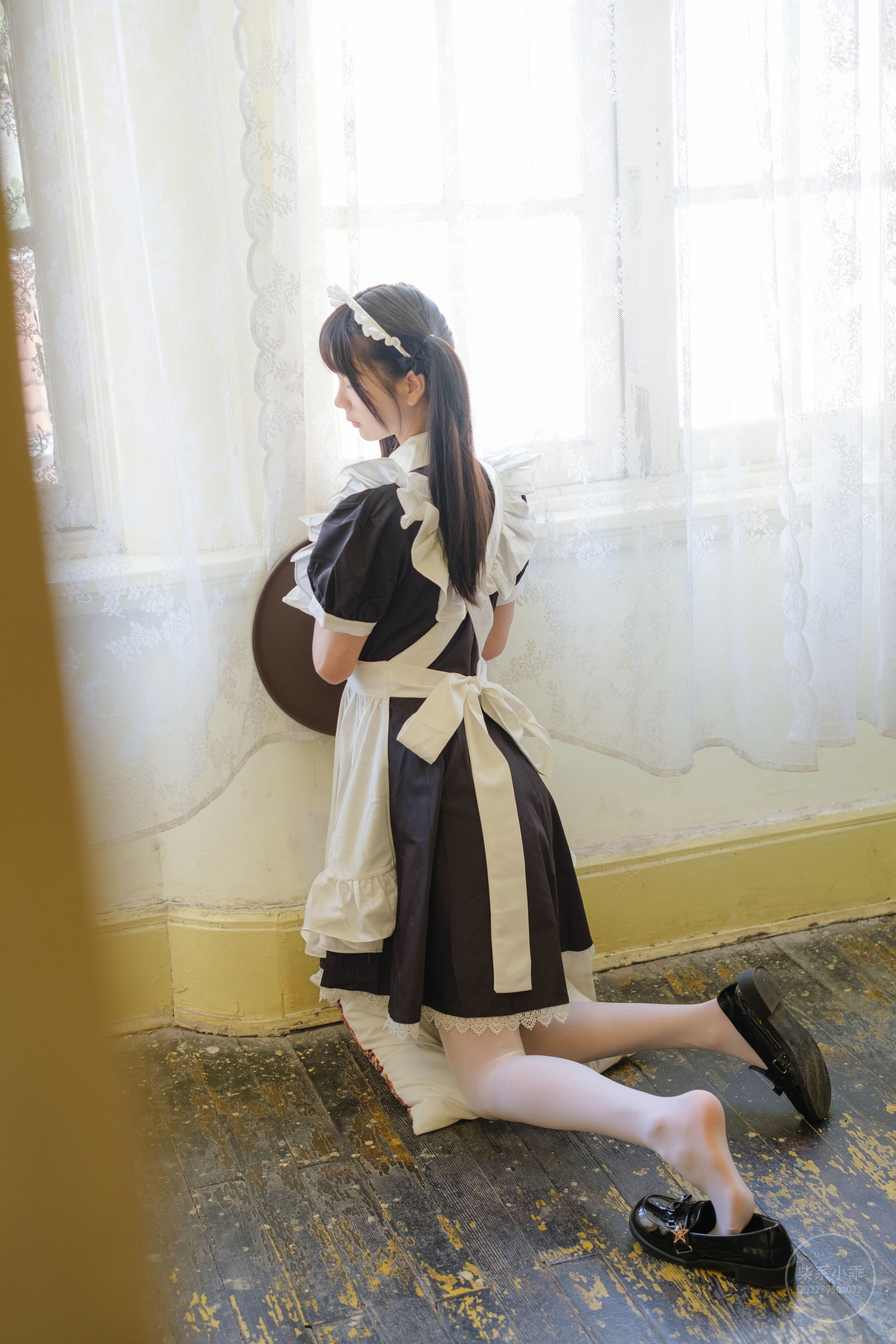[福利COS] 柴系小乖(稚乖画册) - 夜夜白丝女仆