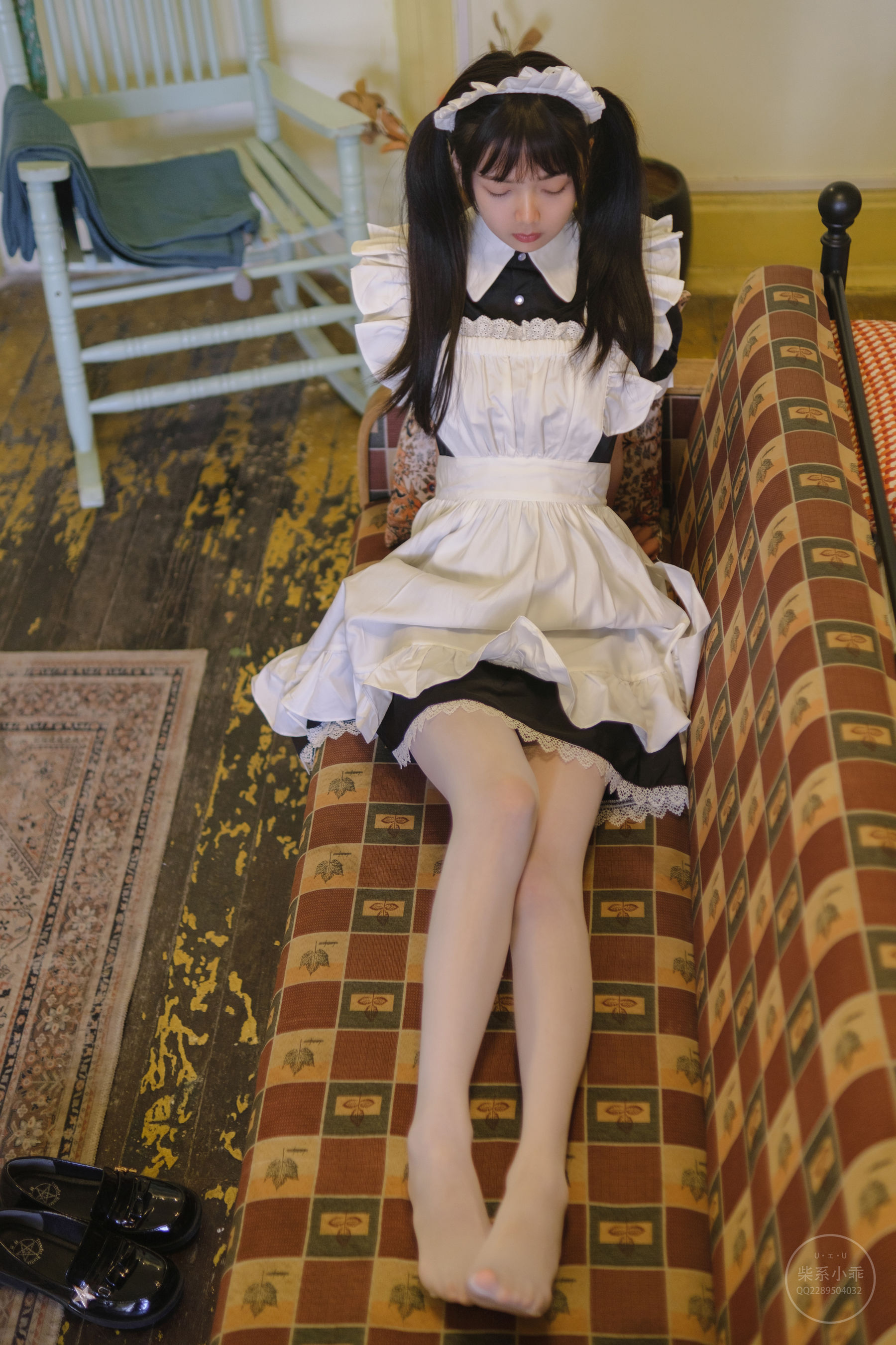 [福利COS] 柴系小乖(稚乖画册) - 夜夜白丝女仆
