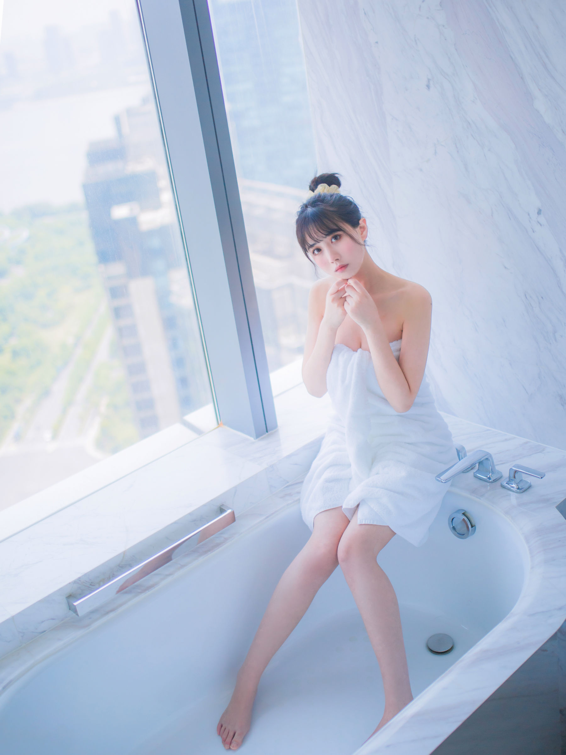 [福利COS] 次元少女念雪ww - 加载可爱