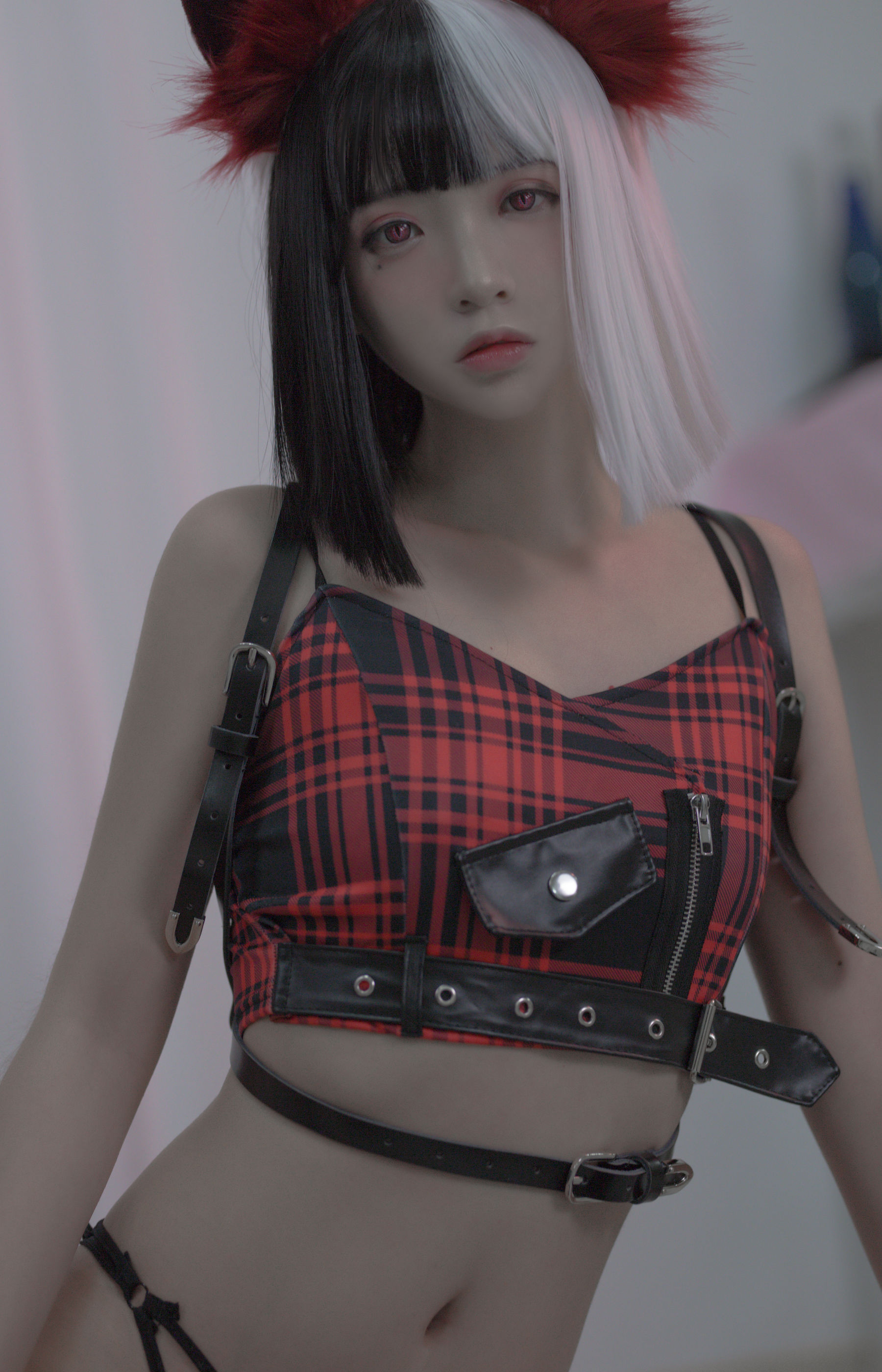 [福利COS] 疯猫ss - 黑白魔女库伊拉