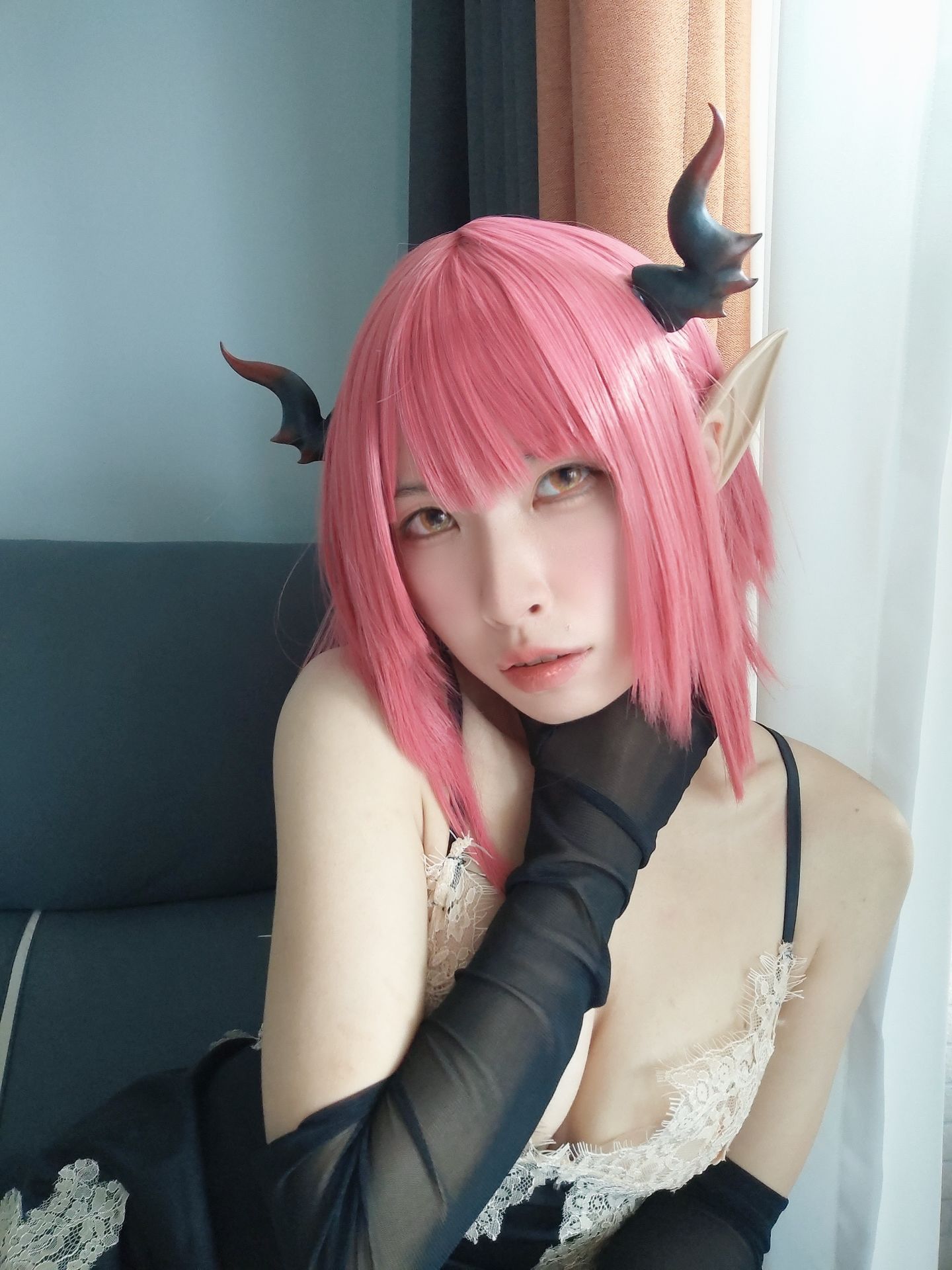[福利COS] 莉莉丝 - 实习魅魔之睡衣篇