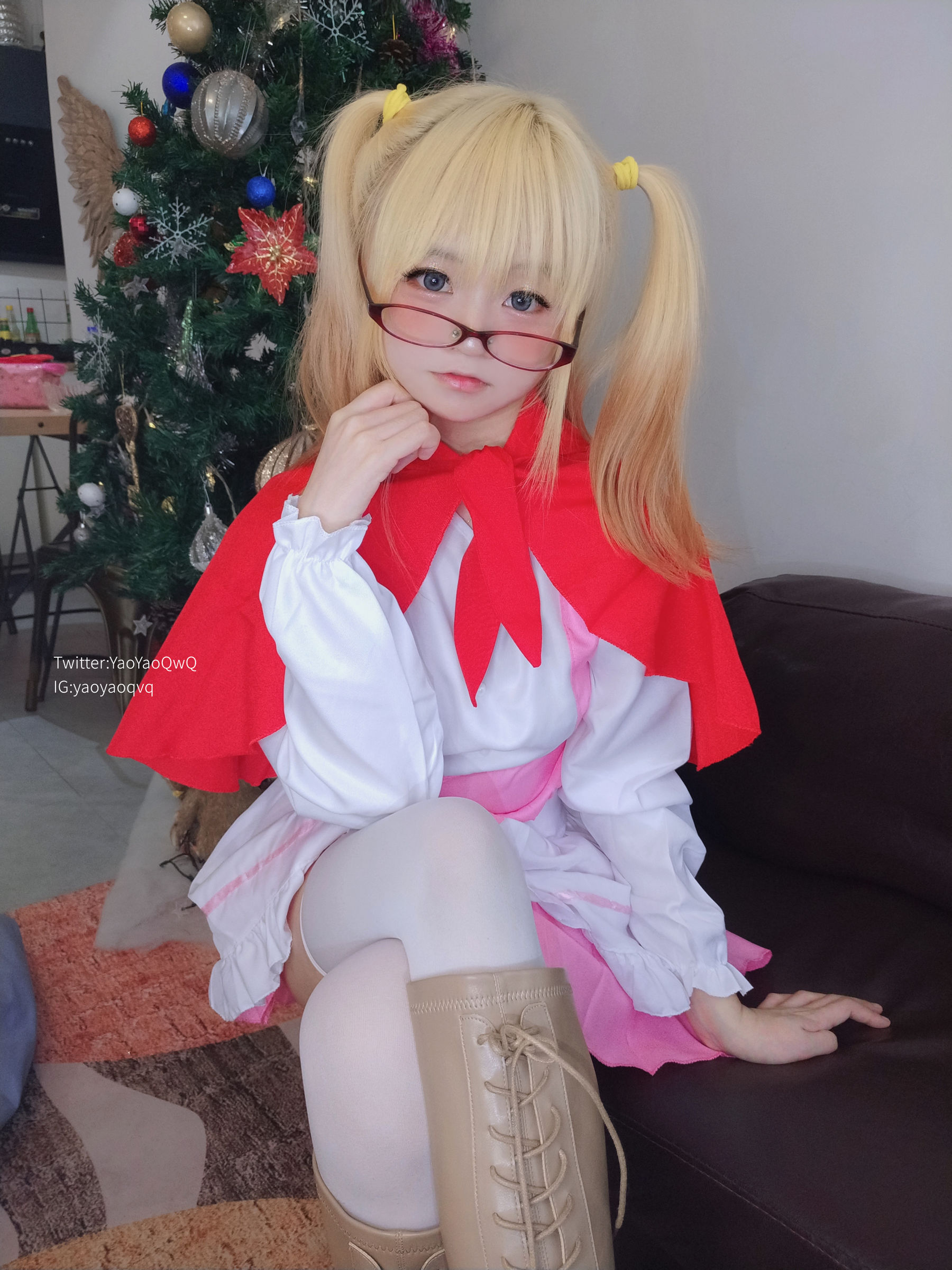 [福利COS] 萌妹子Coser摇摇乐yoyo fantia 12月会员合集 女仆系列