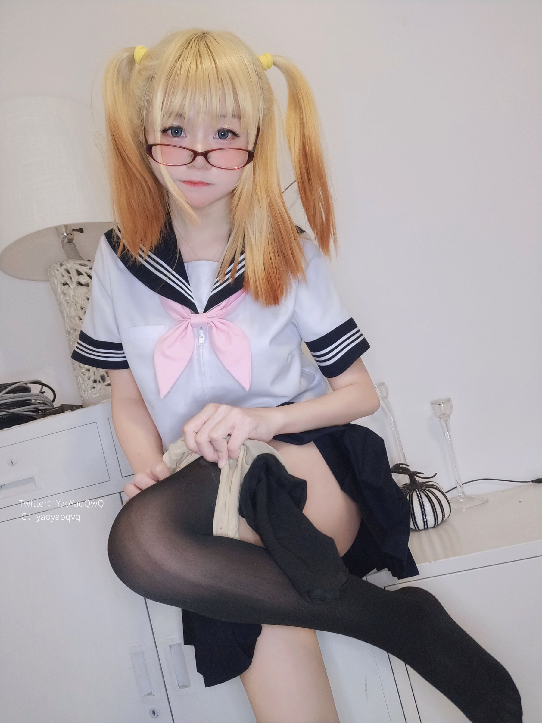 [福利COS] 萌妹子Coser摇摇乐yoyo fantia 22年1月会员合集 Jk系列