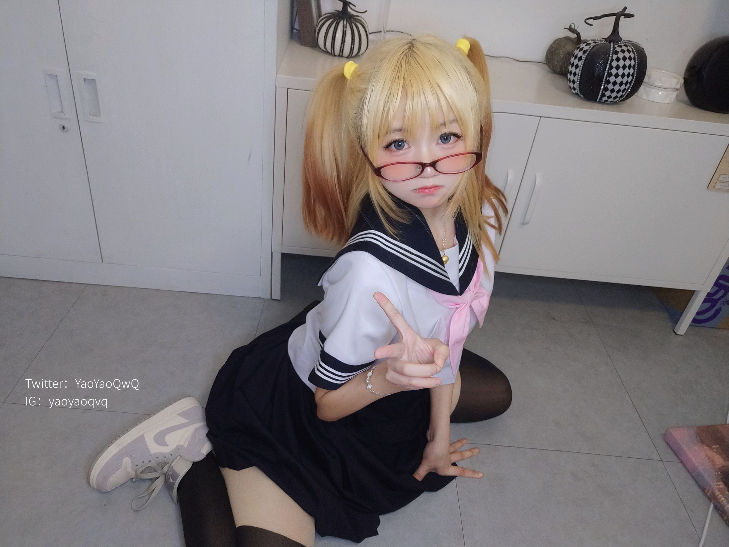 [福利COS] 萌妹子Coser摇摇乐yoyo fantia 22年1月会员合集 Jk系列