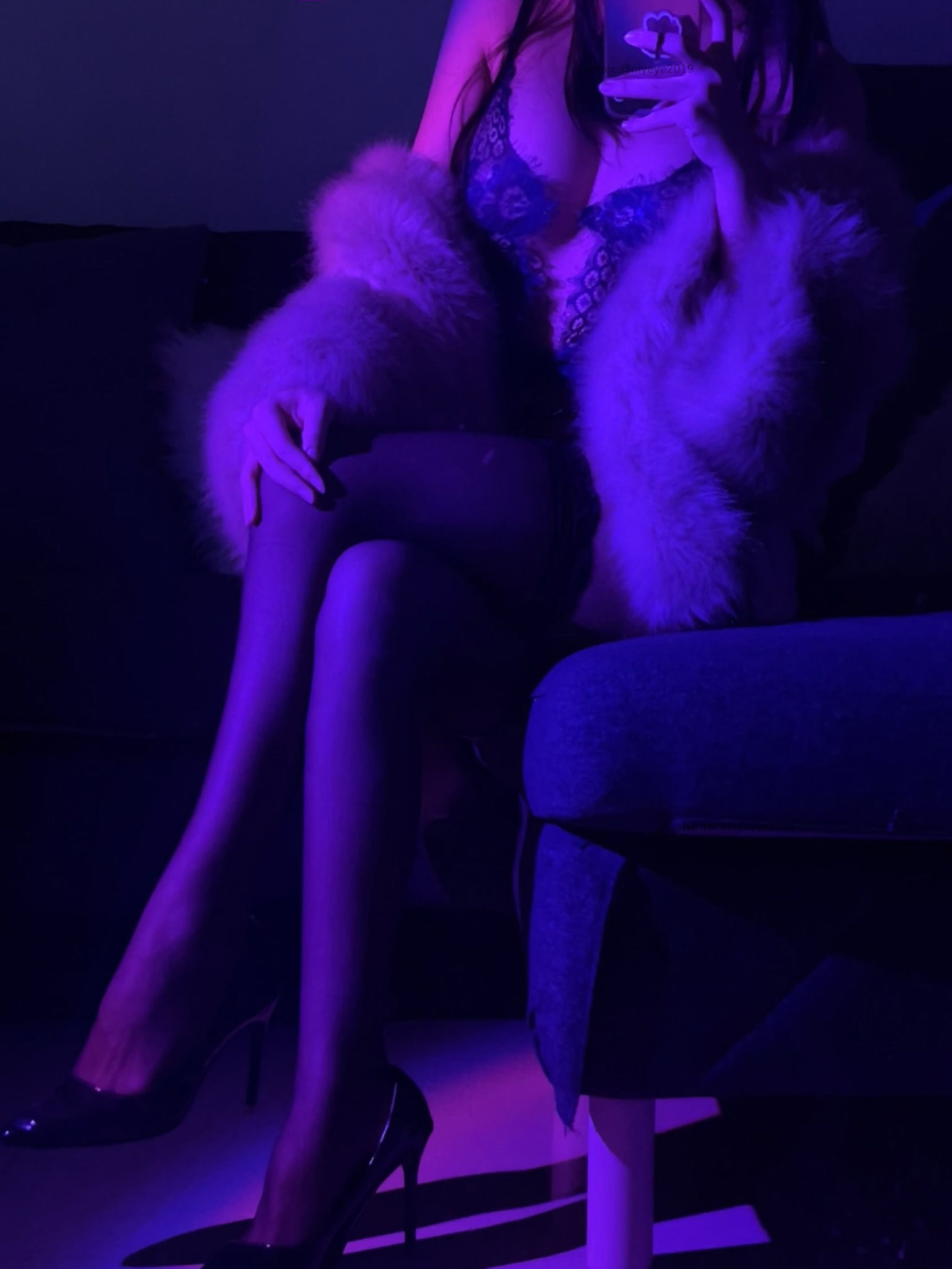 [福利COS] 萌系小姐姐-白烨- - 夜色妖姬