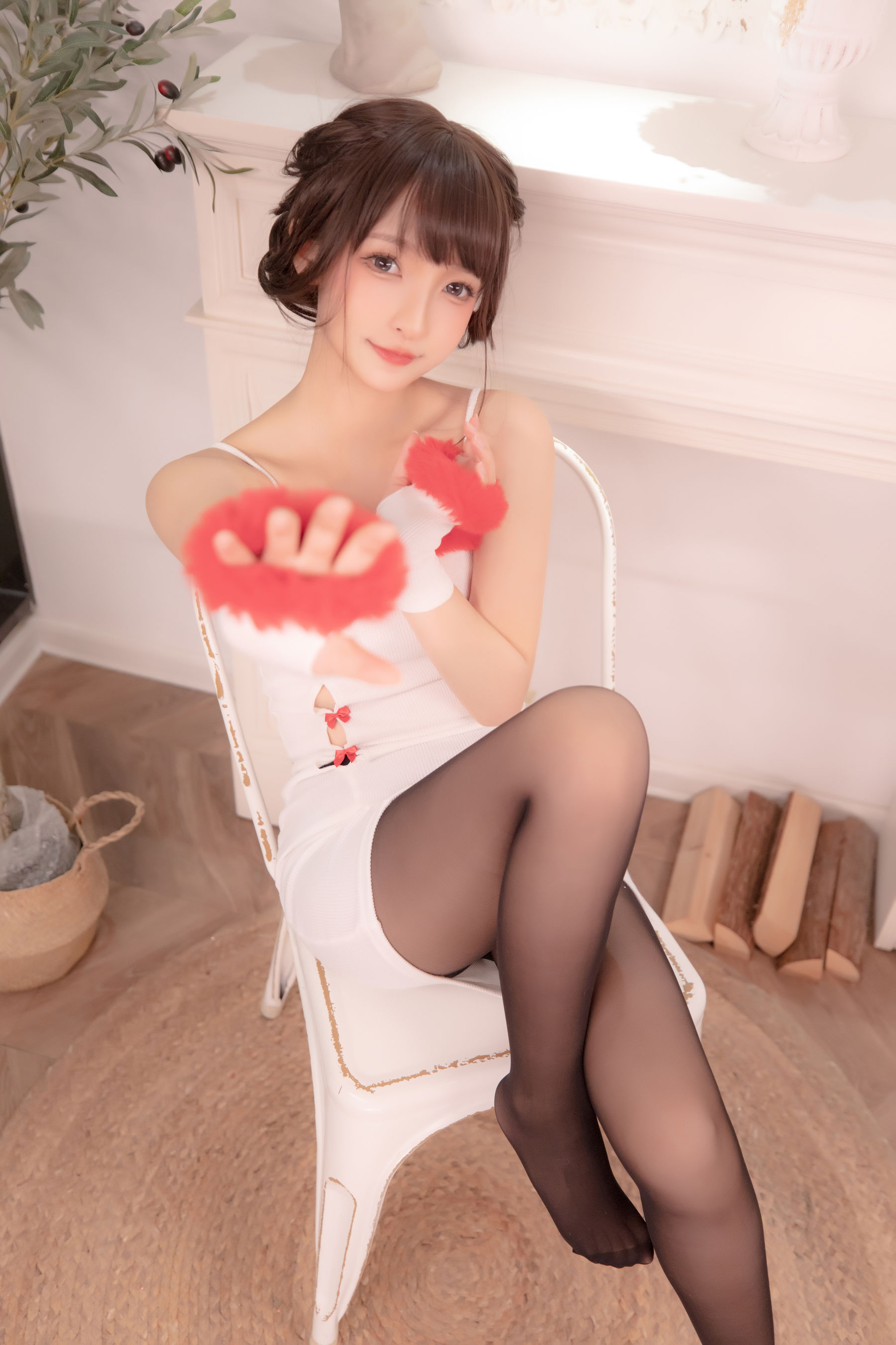 [福利COS] 萝莉神楽板真冬 - 虎年01月微博订阅