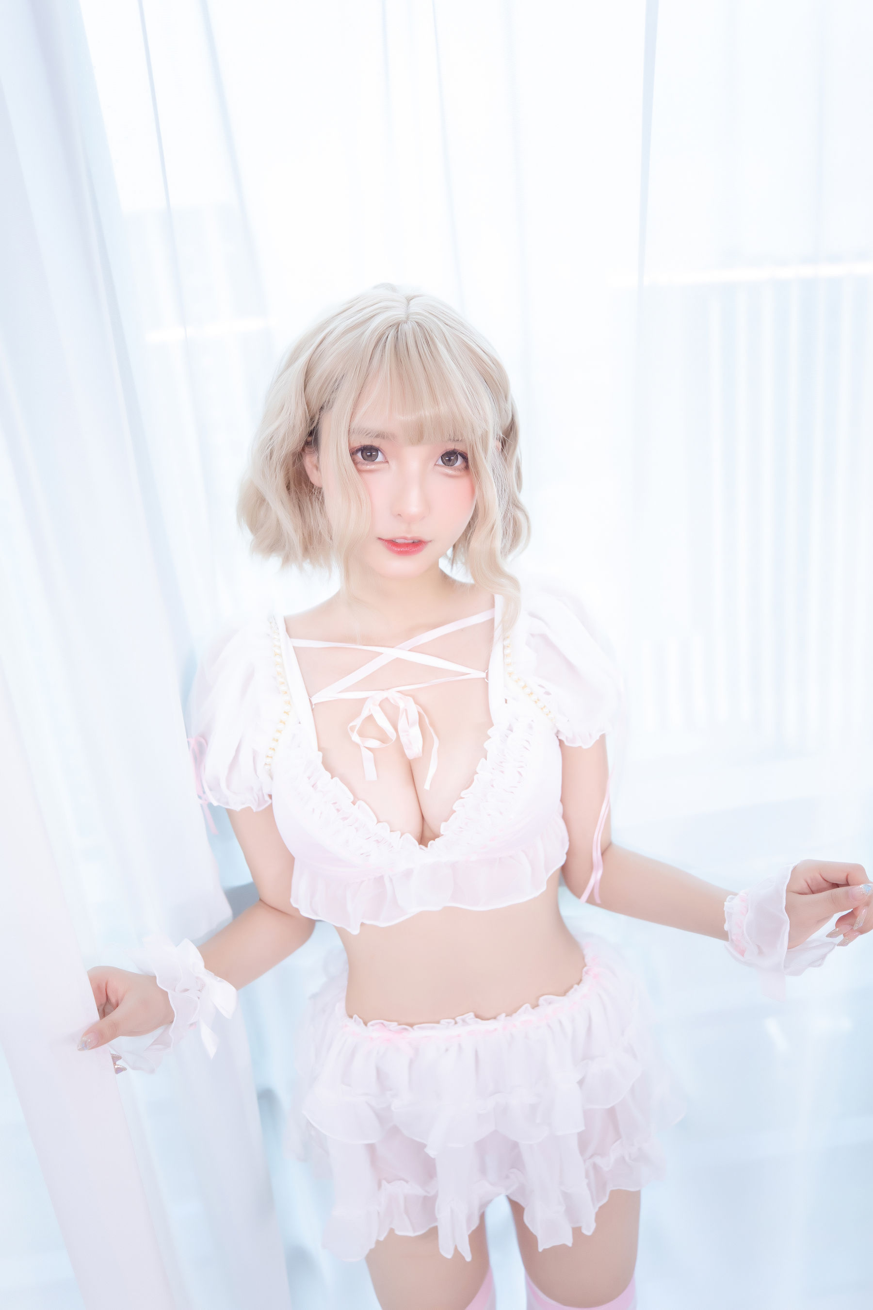 [福利COS] 萝莉神楽板真冬 - 虎年01月微博订阅