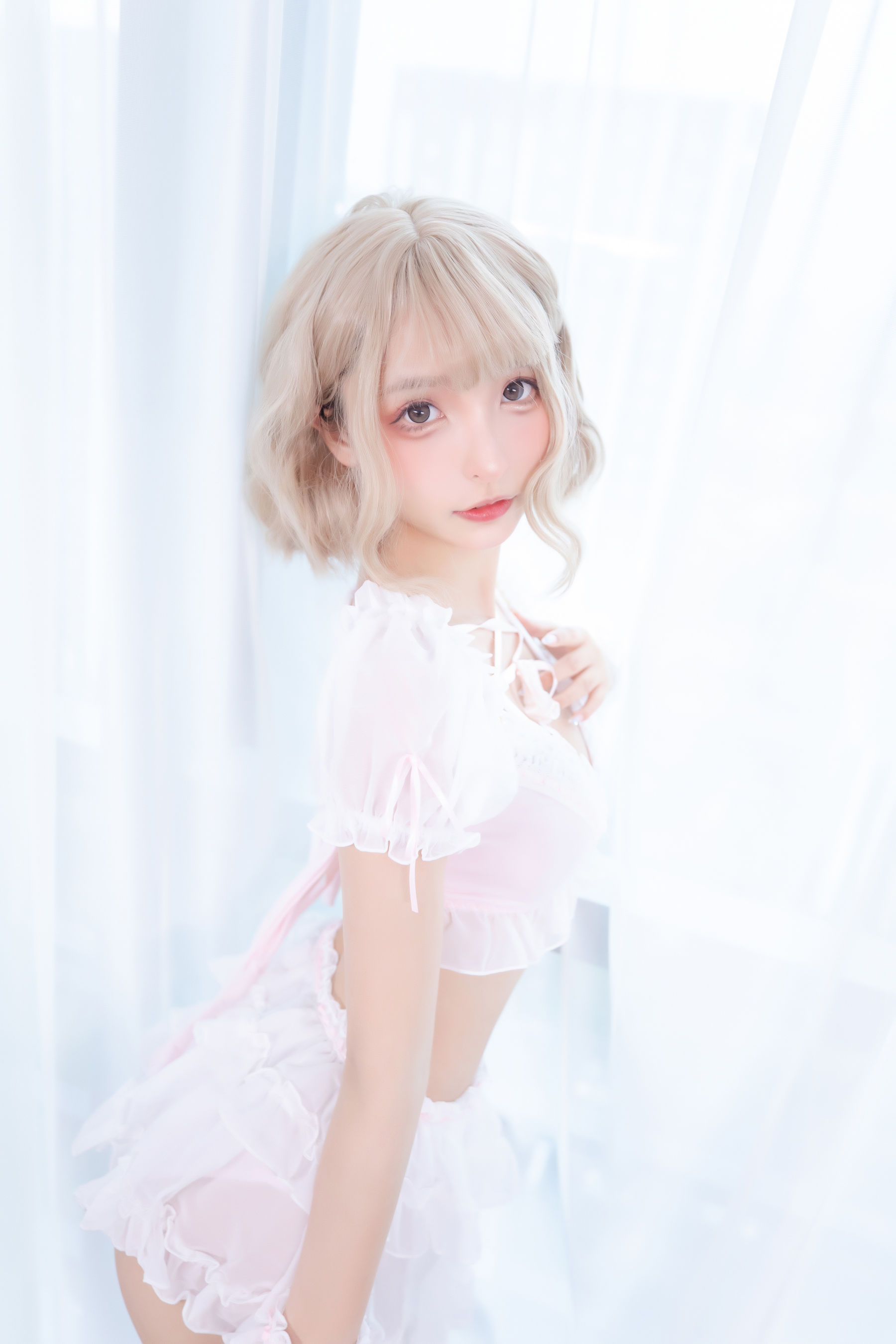 [福利COS] 萝莉神楽板真冬 - 虎年01月微博订阅