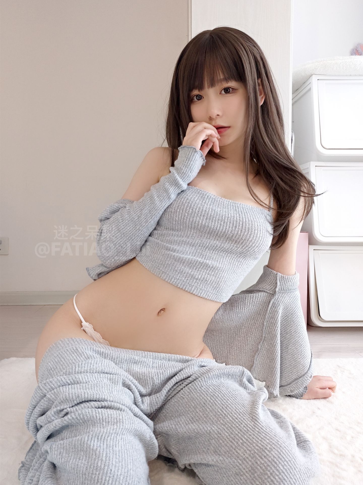 [福利COS] 迷之呆梨(发条少女)[fantia] - 部屋着