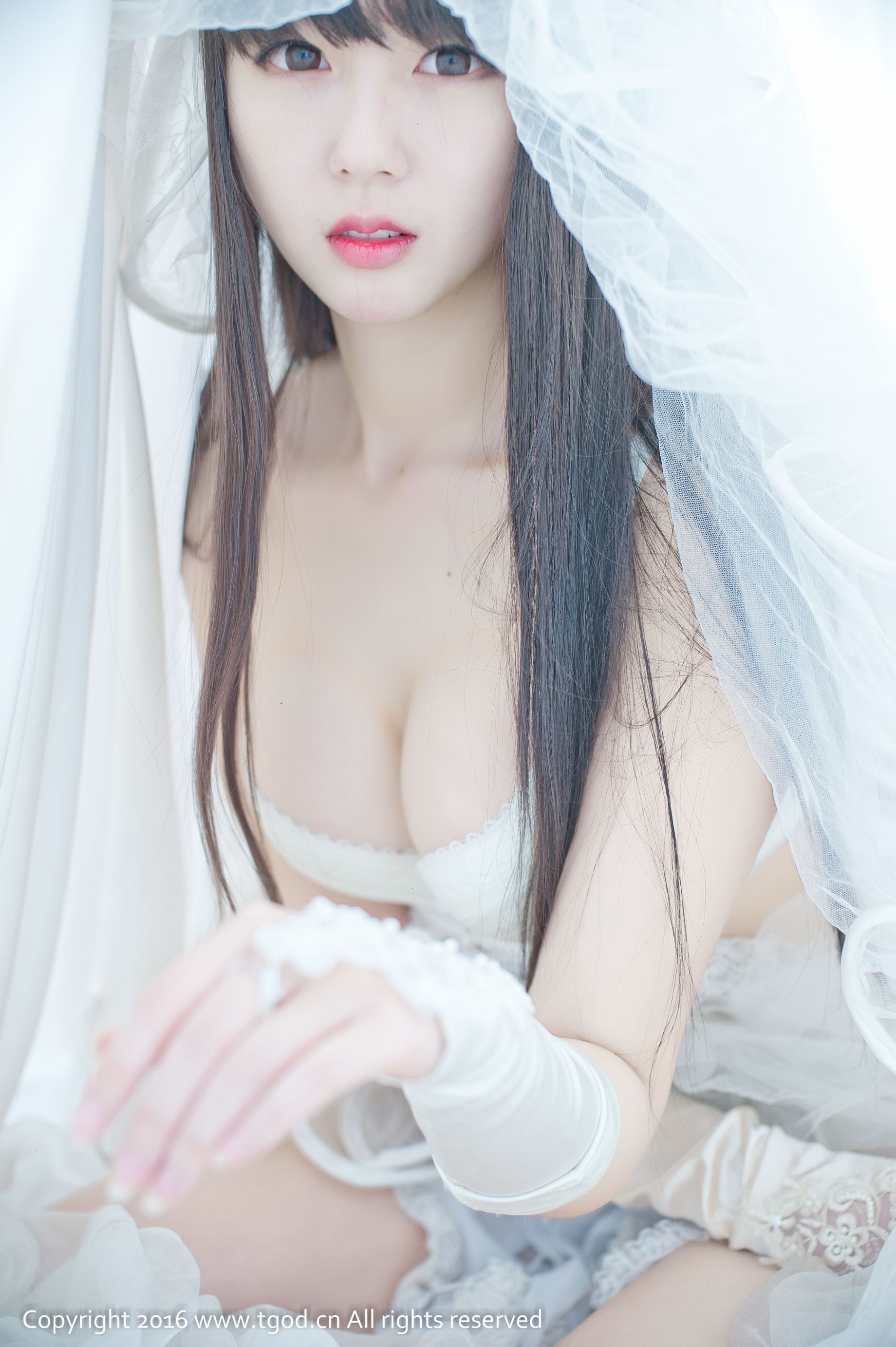 伊伊Eva《童心未泯小可爱》 [推女神TGOD]