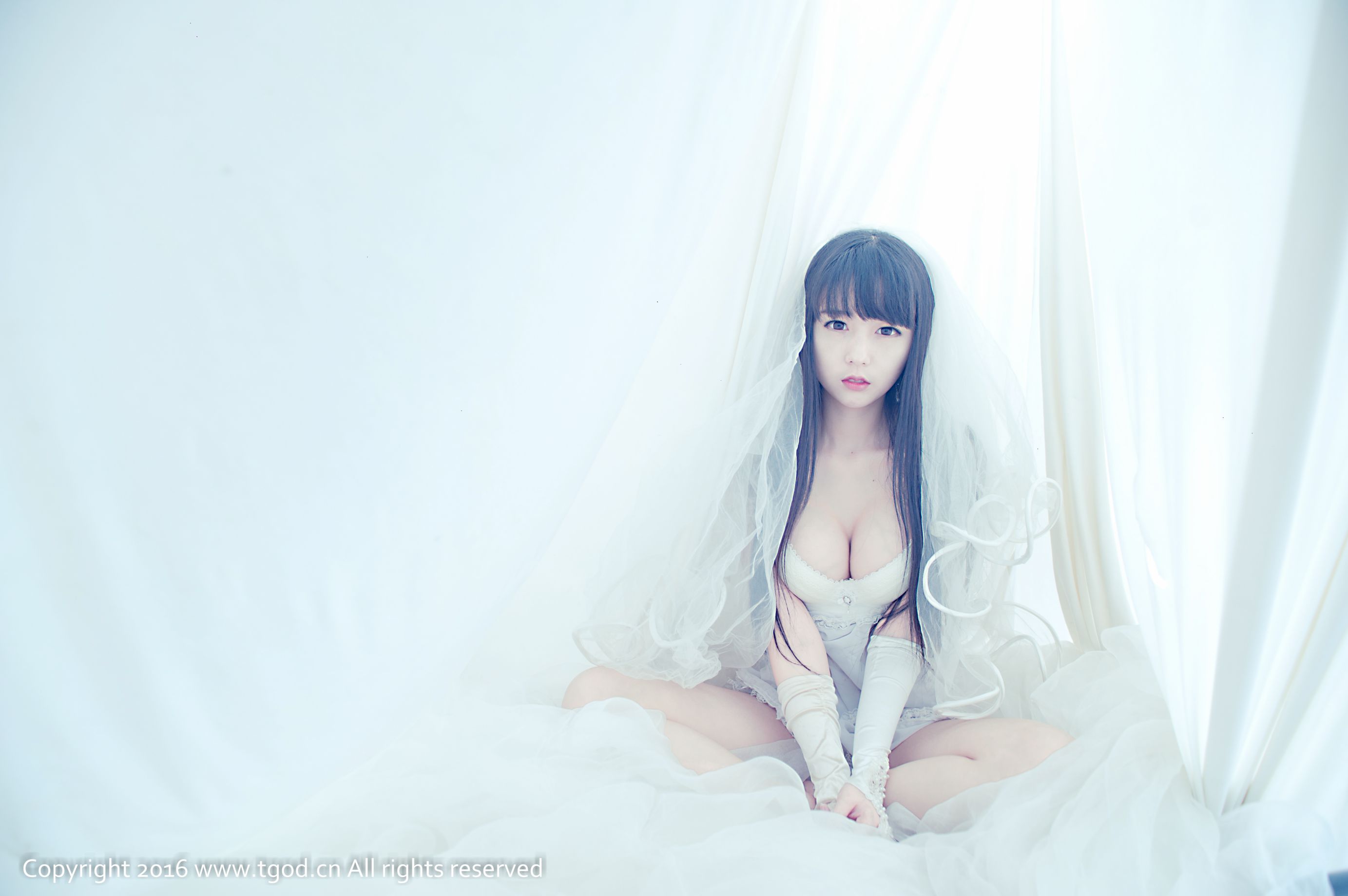 伊伊Eva《童心未泯小可爱》 [推女神TGOD]