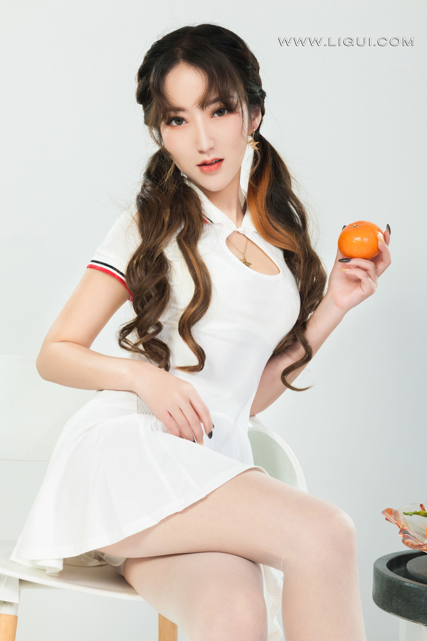 [丽柜Ligui]  汐汐 香丝柔吻