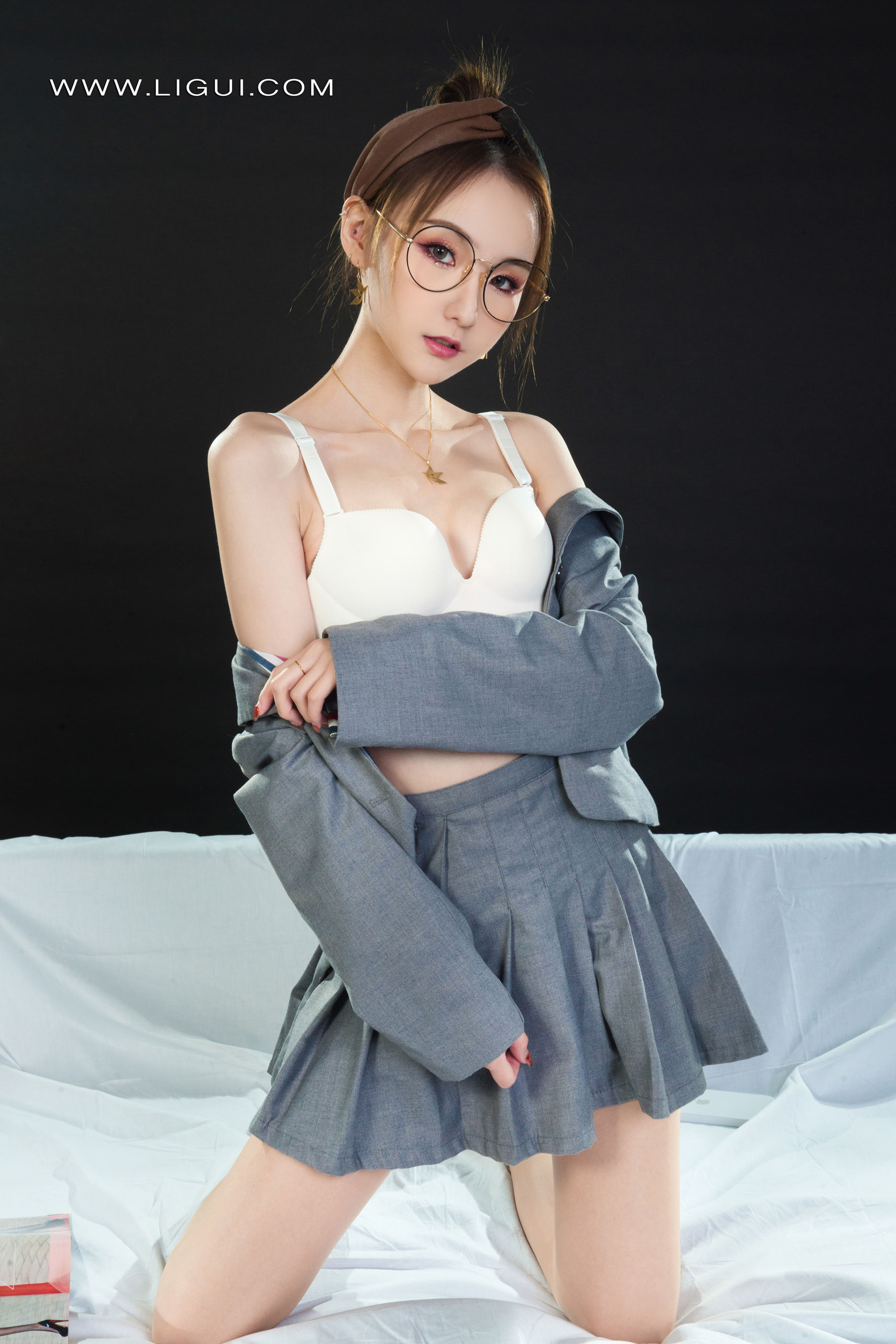 [丽柜Ligui]  心心 蜜香丝颜