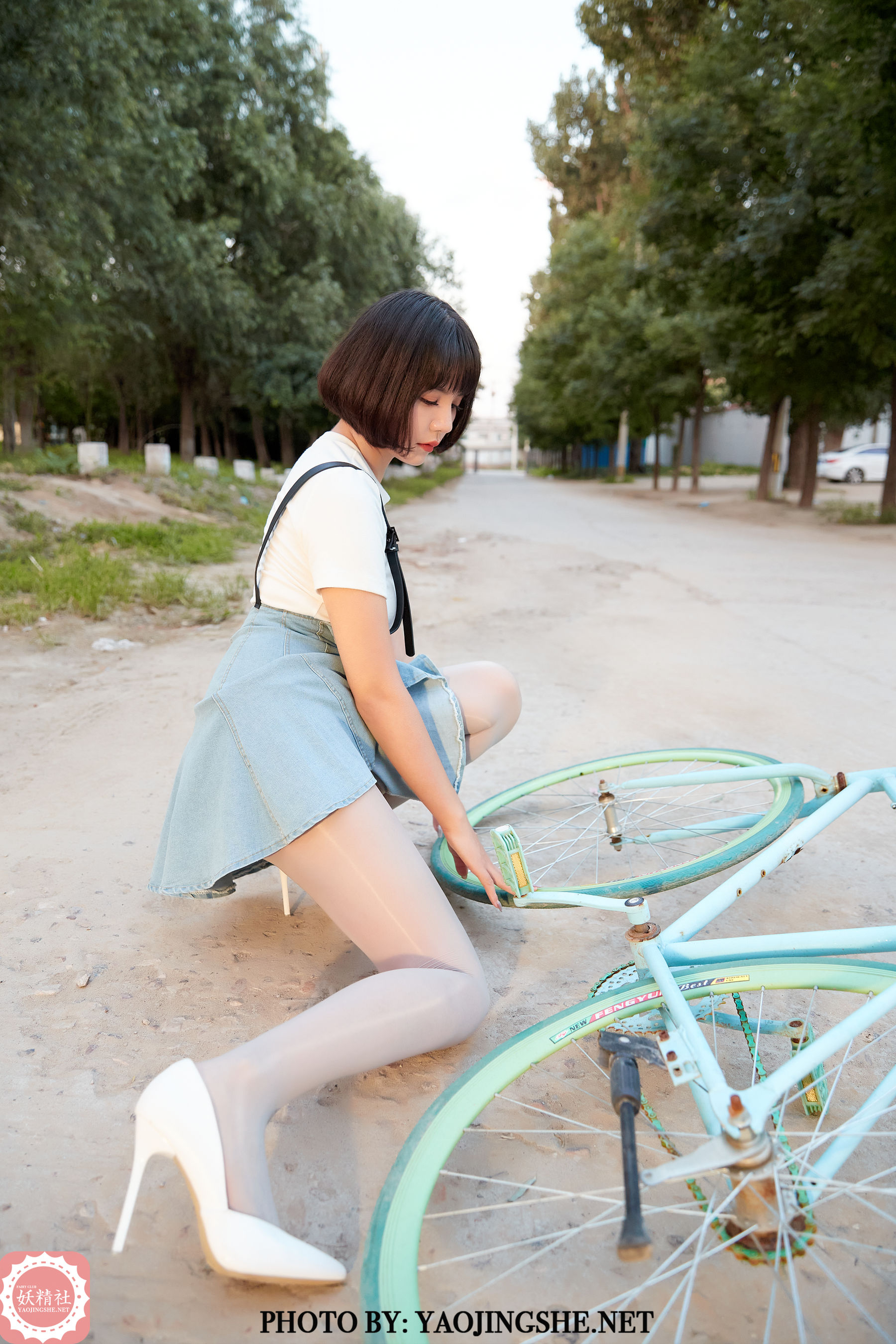 [妖精社YAOJINGSHE] T2043 唐飞飞 回家路上