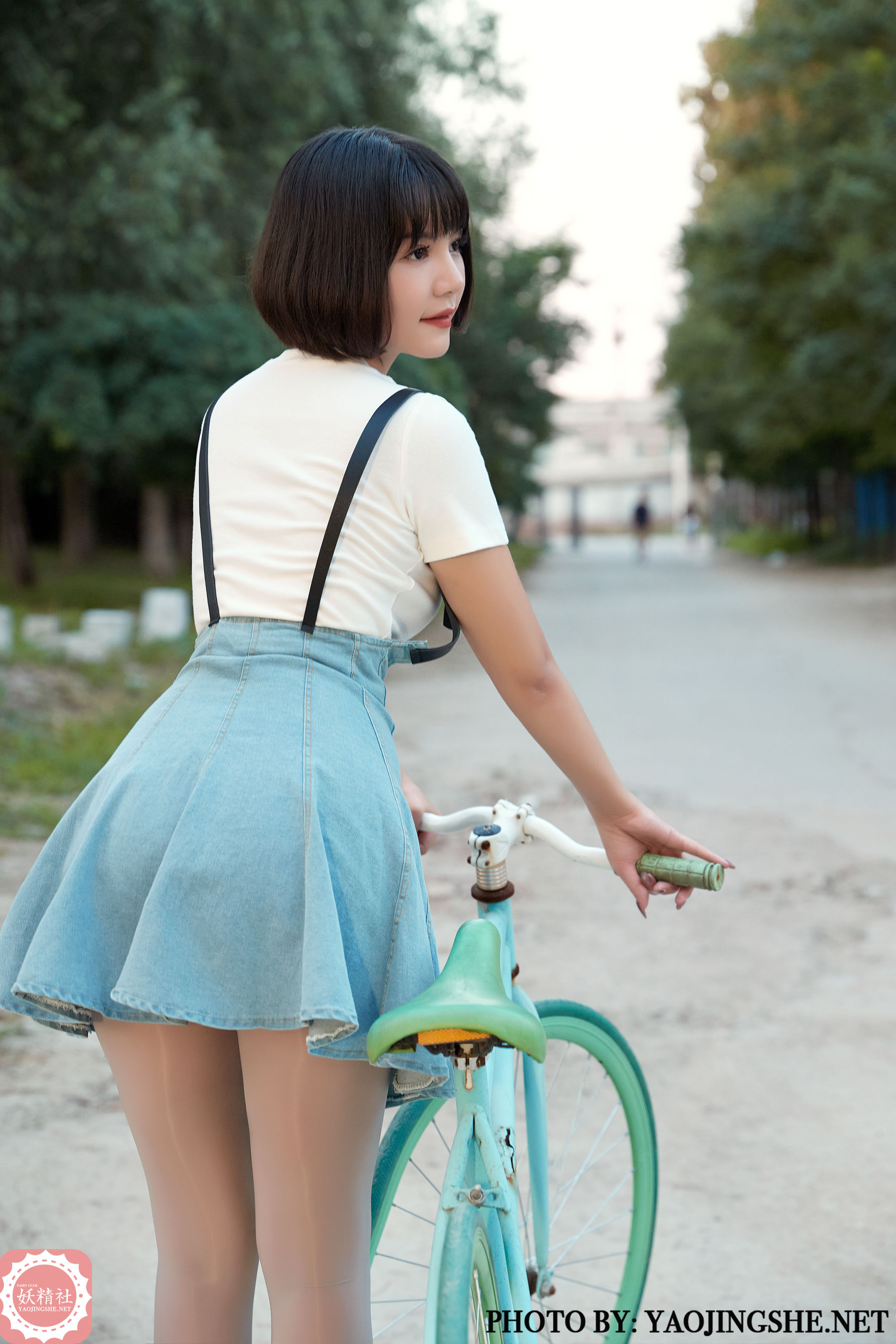 [妖精社YAOJINGSHE] T2043 唐飞飞 回家路上