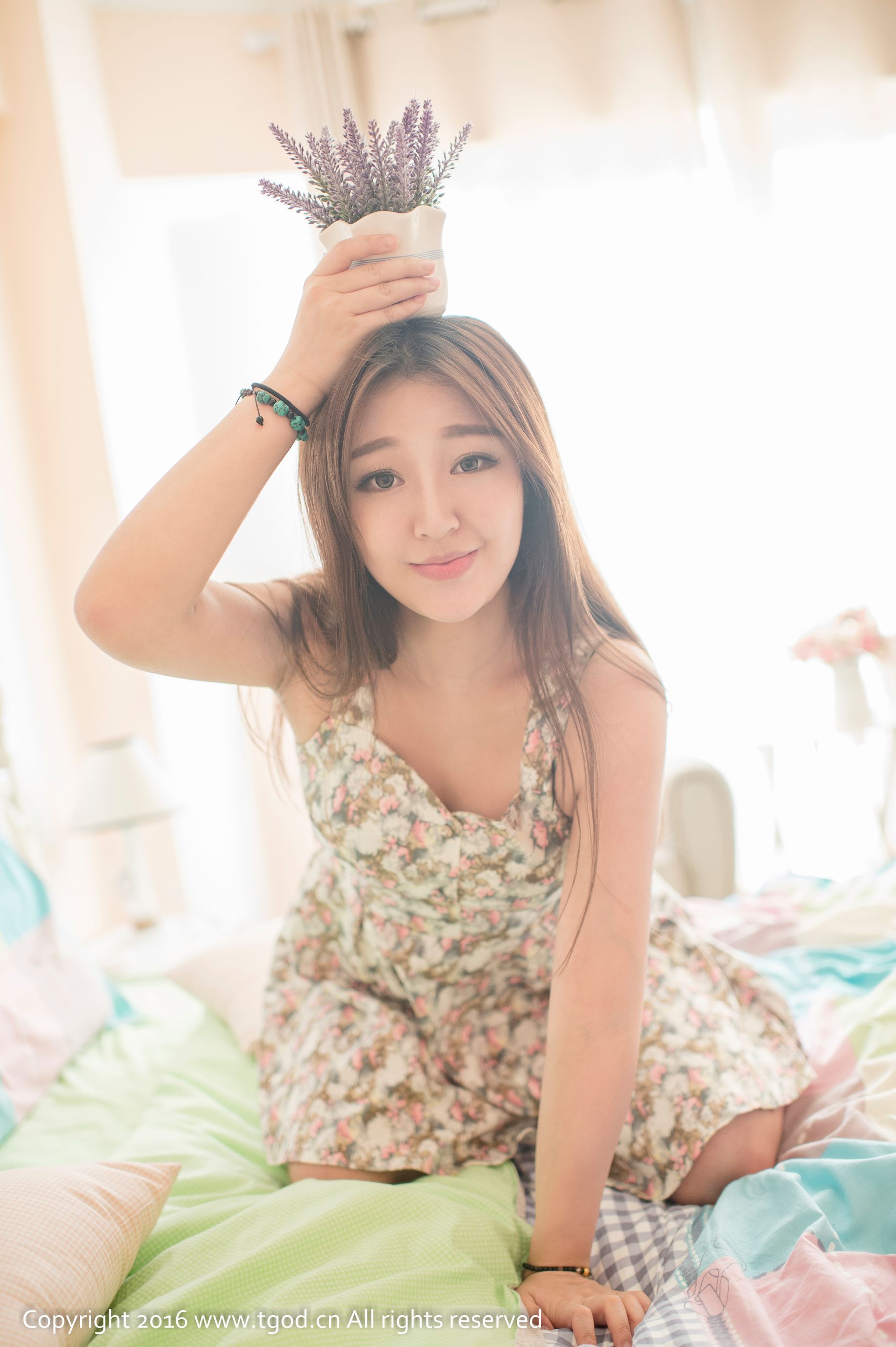 小蝴蝶《治愈系少女 丰胸翘臀》 [推女神TGOD]