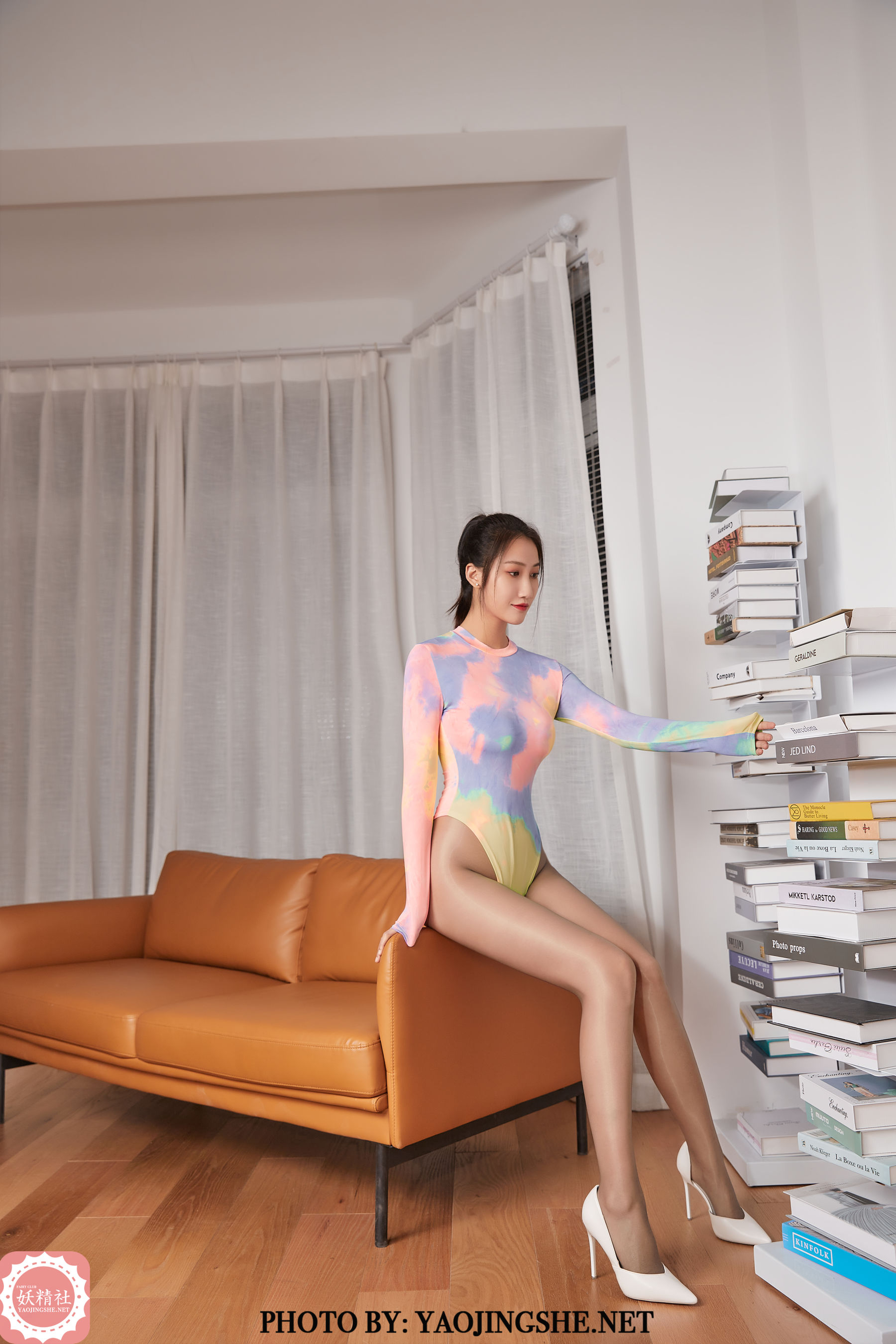 [妖精社YAOJINGSHE] T2128 思文 炫彩高叉