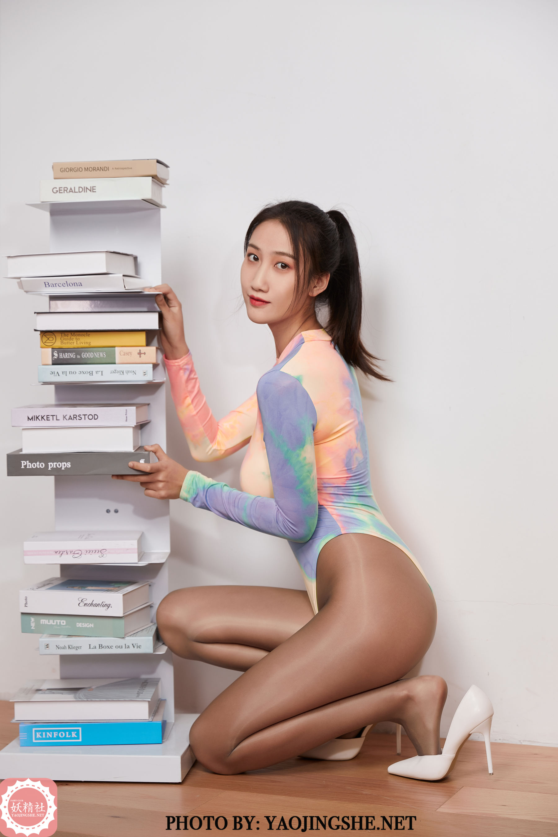 [妖精社YAOJINGSHE] T2128 思文 炫彩高叉