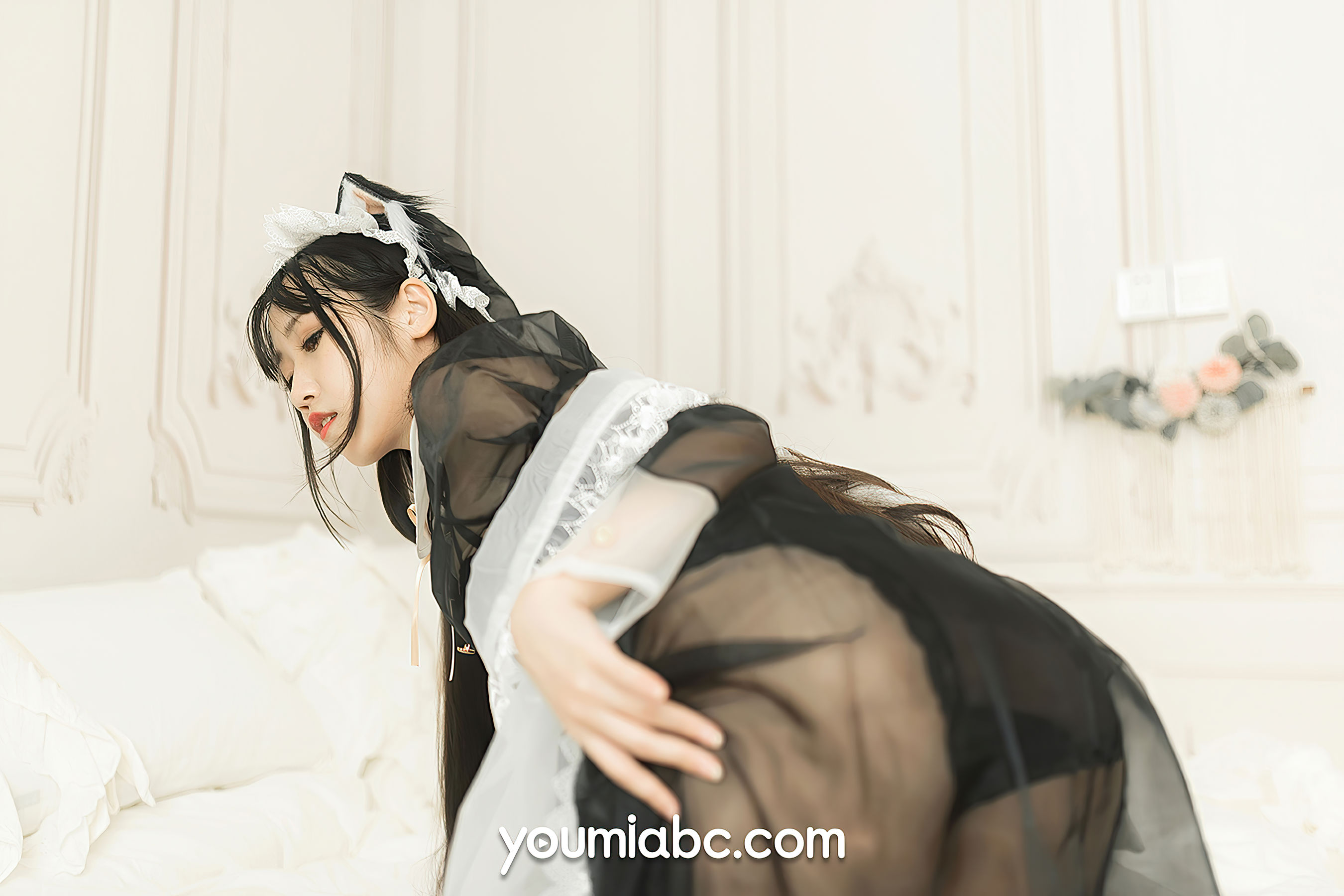 [尤蜜YouMiabc]  呆猫 黑丝猫娘女仆