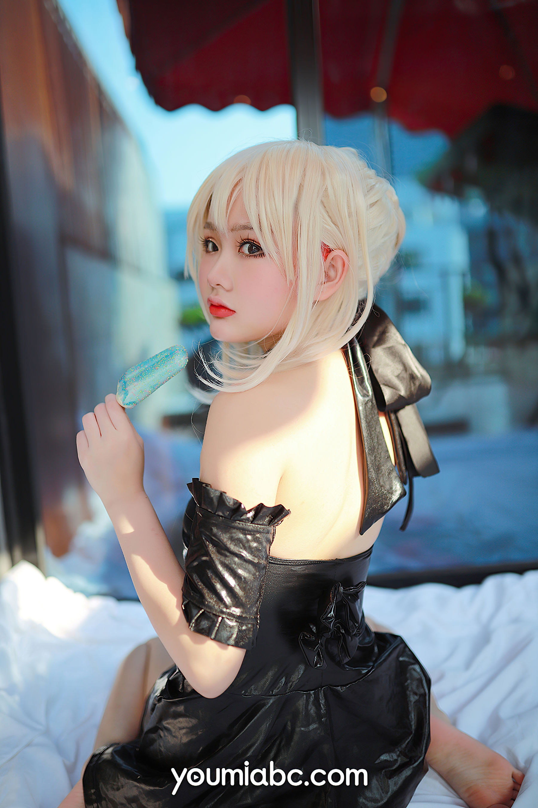 [尤蜜YouMiabc]  您的蛋蛋 湿身黑呆