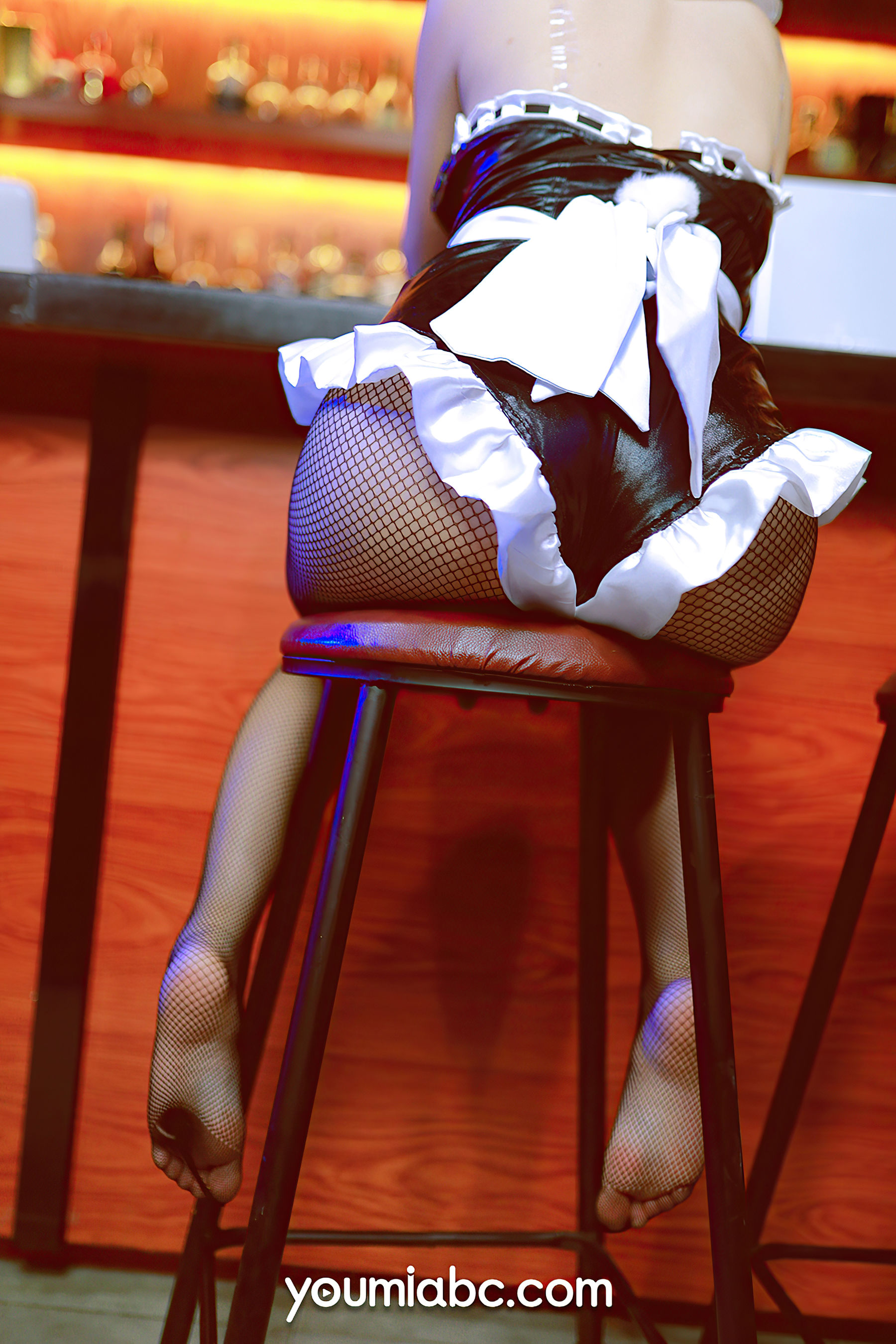 [尤蜜YouMiabc]  您的蛋蛋 蕾姆兔女郎的小酒馆