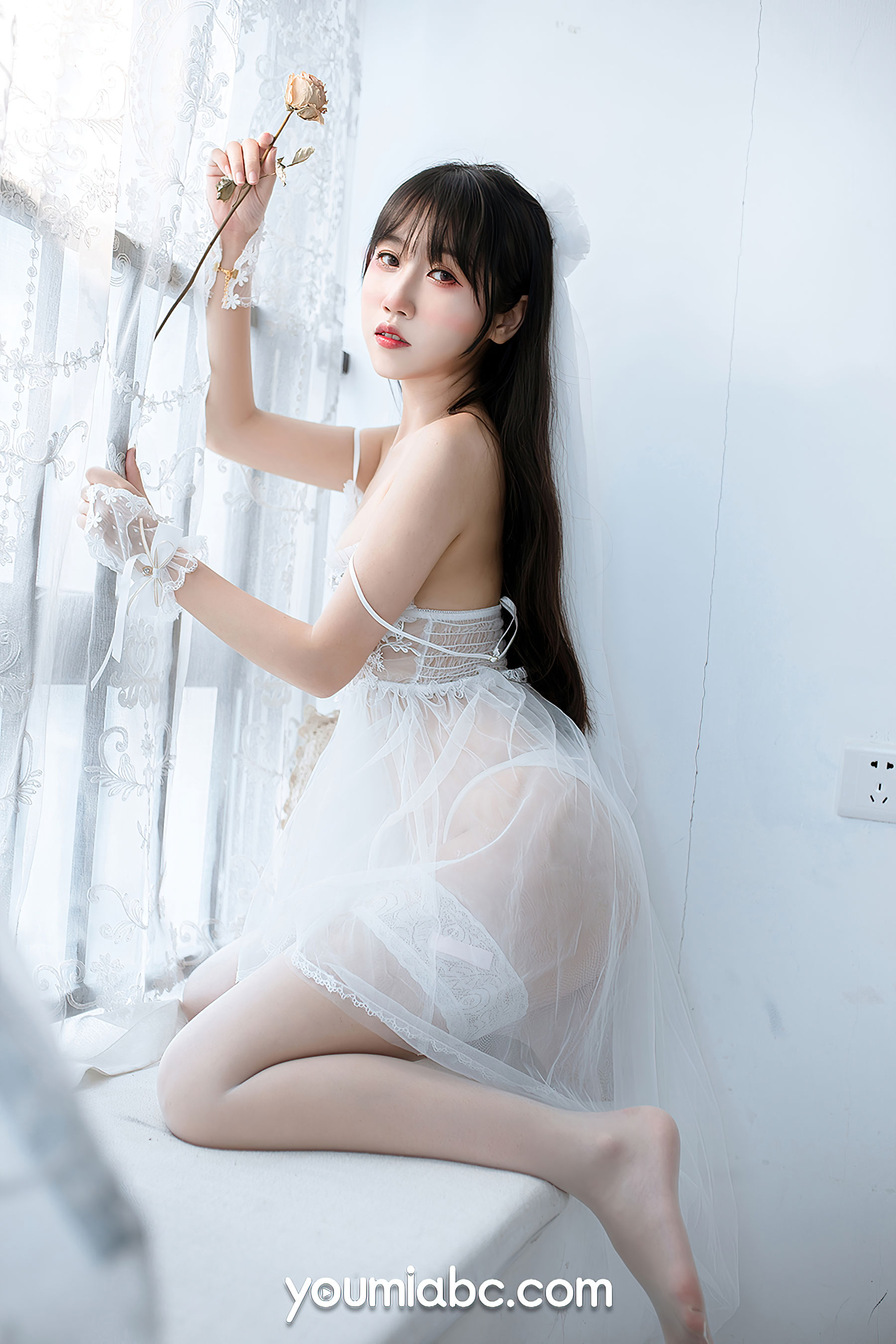 [尤蜜YouMiabc]  呆猫 Dressed up