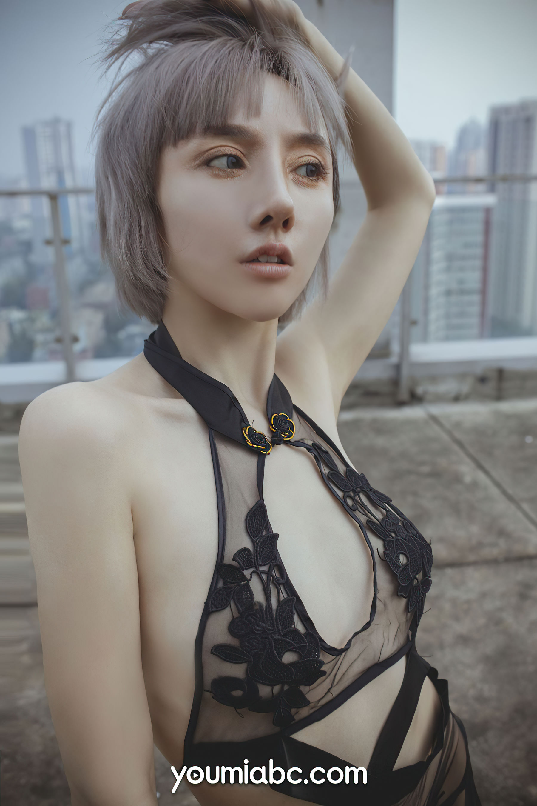 [尤蜜YouMiabc]  丰臣羽立 楼顶的大象