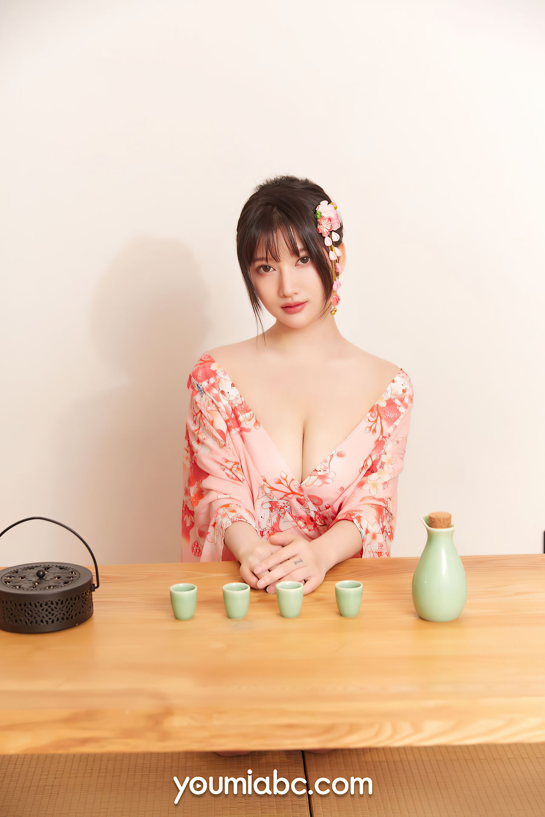 [尤蜜YouMiabc]  尹兒 居酒屋的快乐