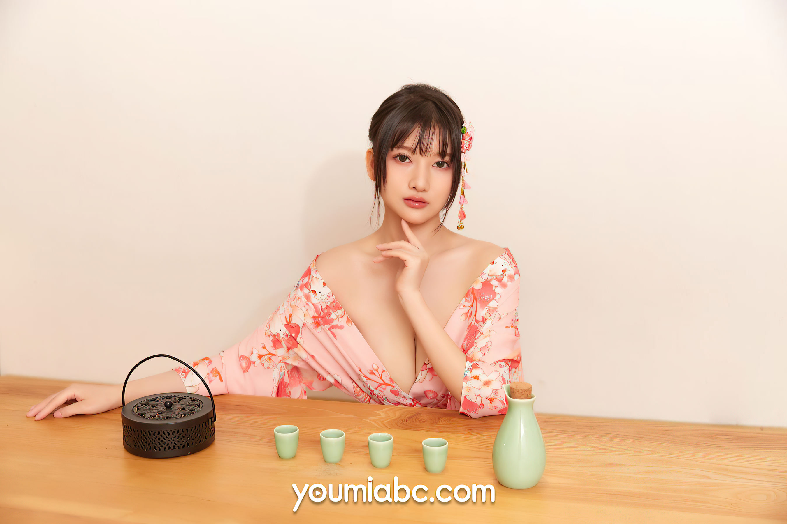 [尤蜜YouMiabc]  尹兒 居酒屋的快乐