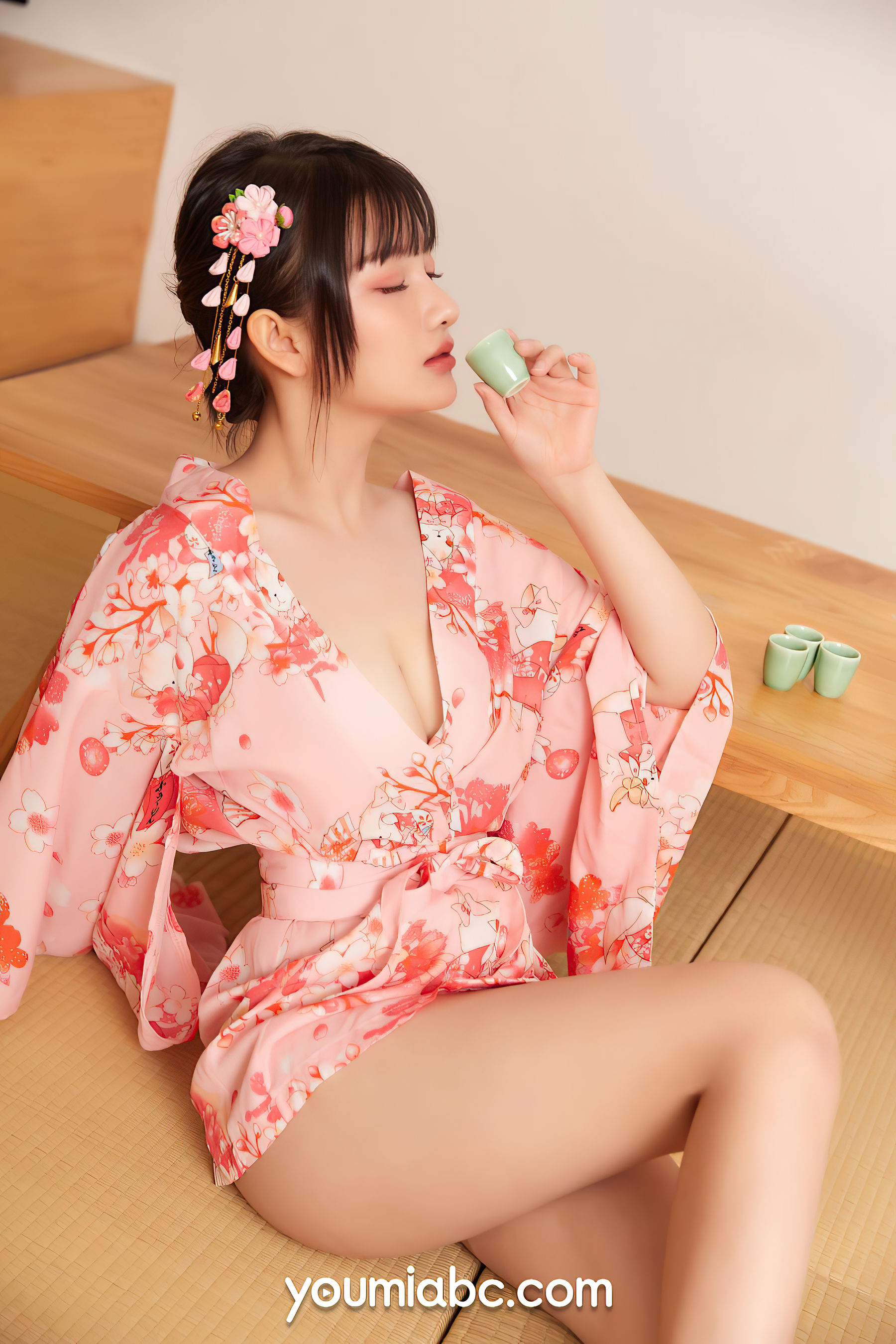 [尤蜜YouMiabc]  尹兒 居酒屋的快乐