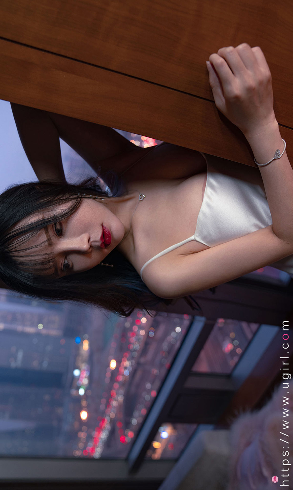 [爱尤物Ugirls] No.2291 艾小青 暮色将晚