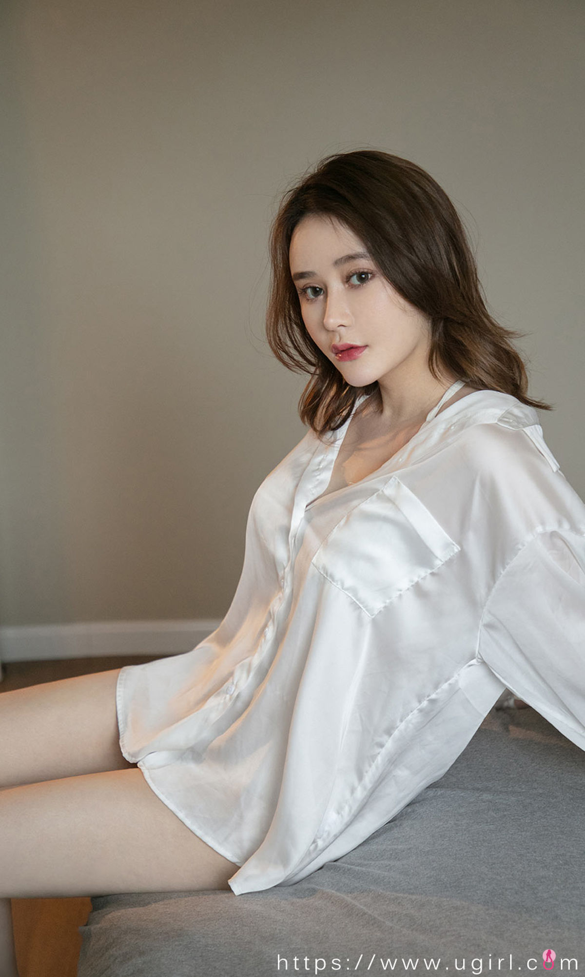[爱尤物Ugirls] No.2294 coral 你眼里的光