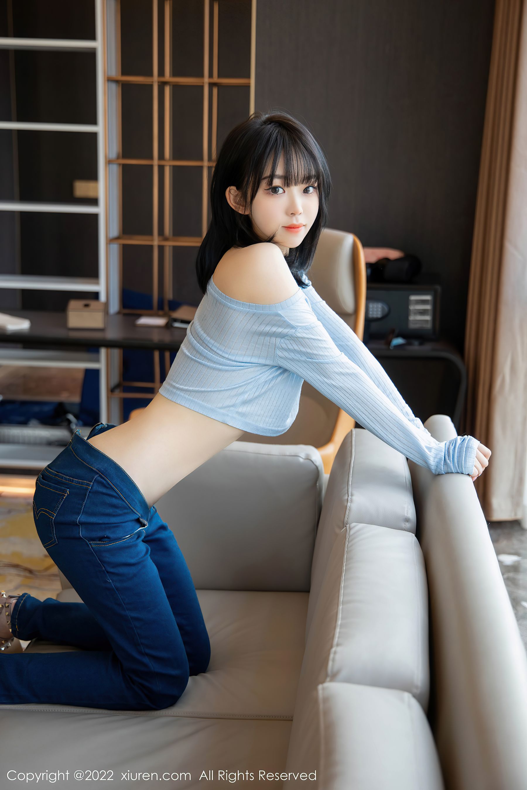[秀人XiuRen] No.4584 奶瓶