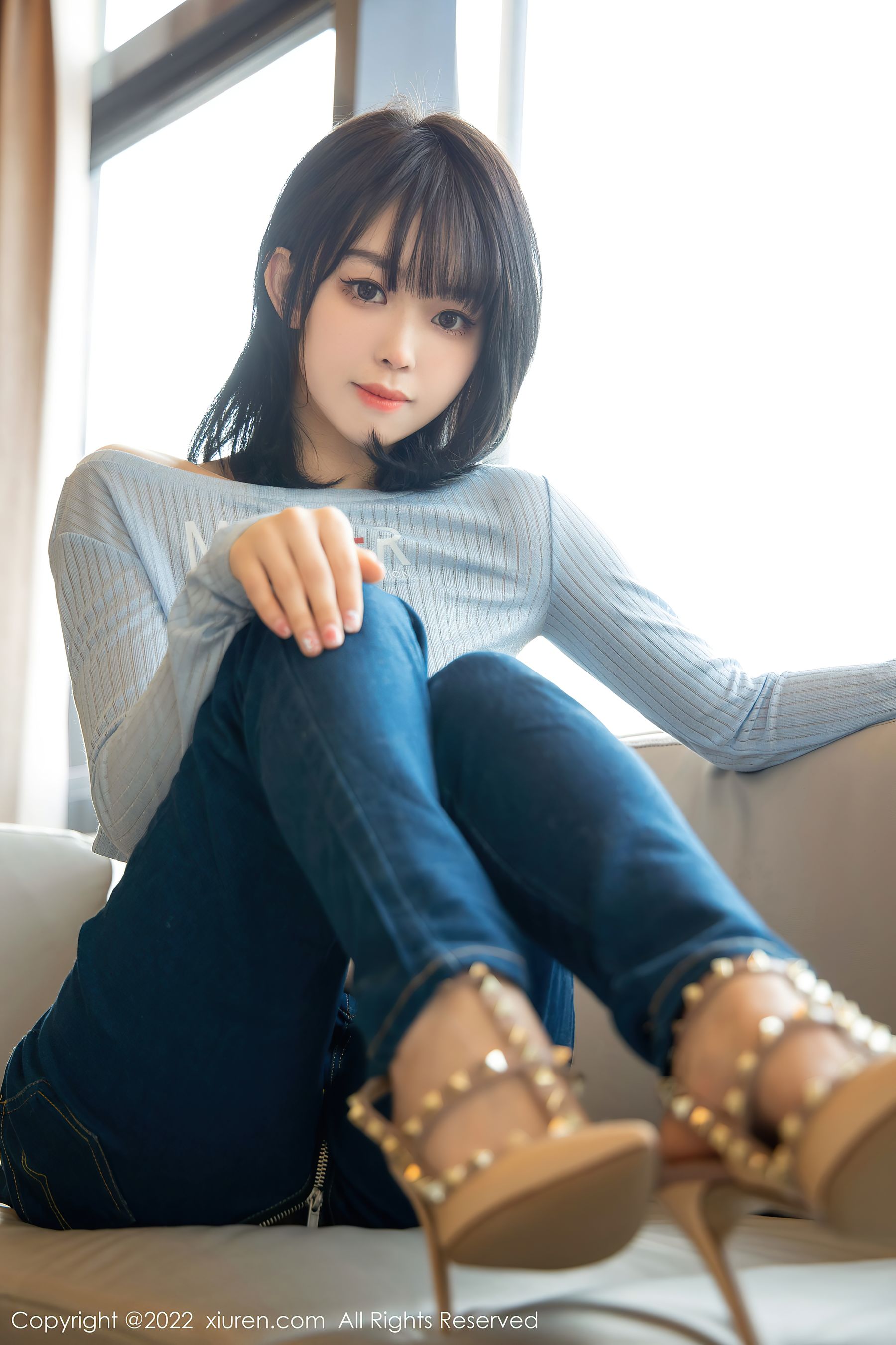 [秀人XiuRen] No.4584 奶瓶