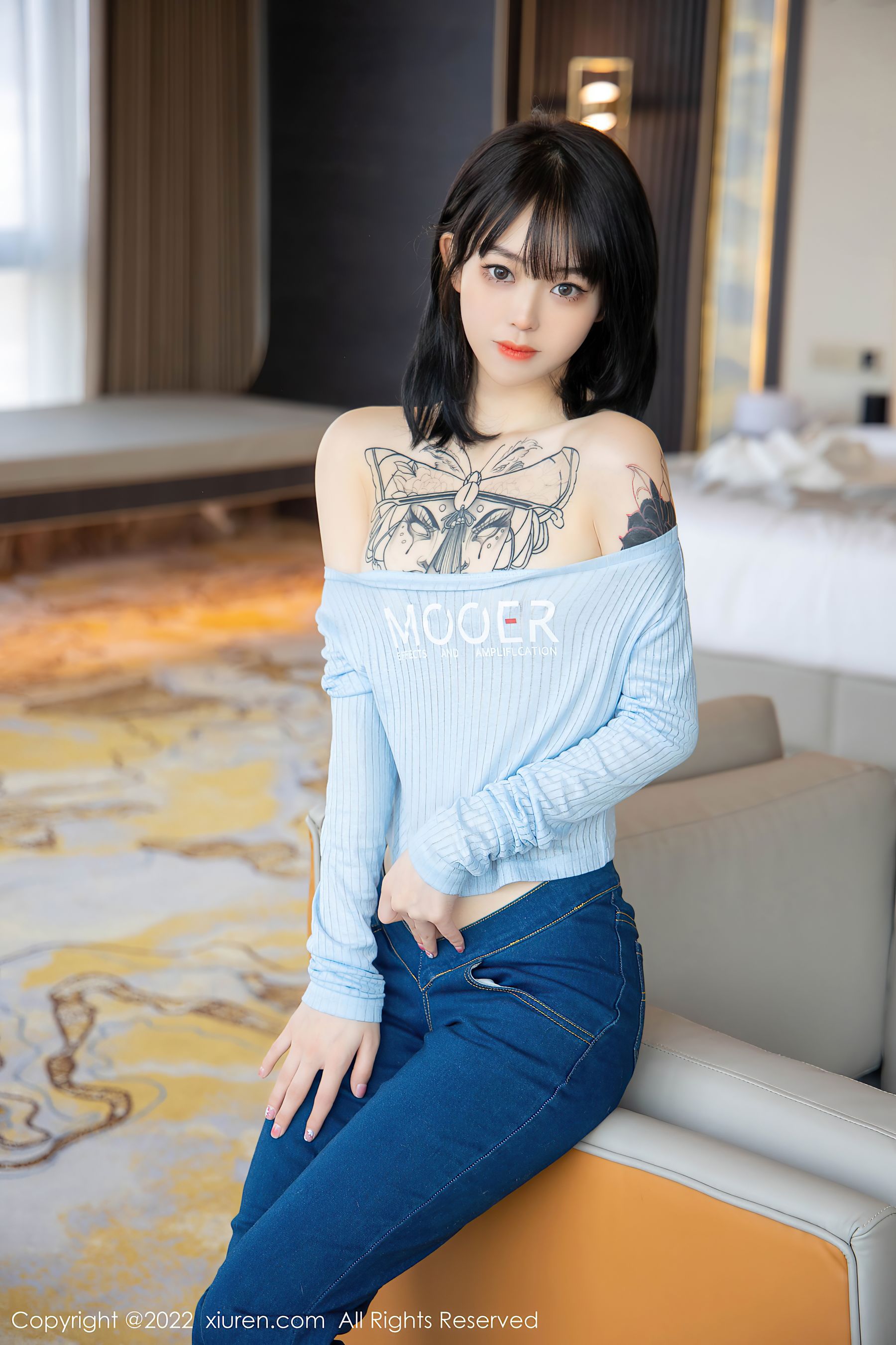 [秀人XiuRen] No.4584 奶瓶