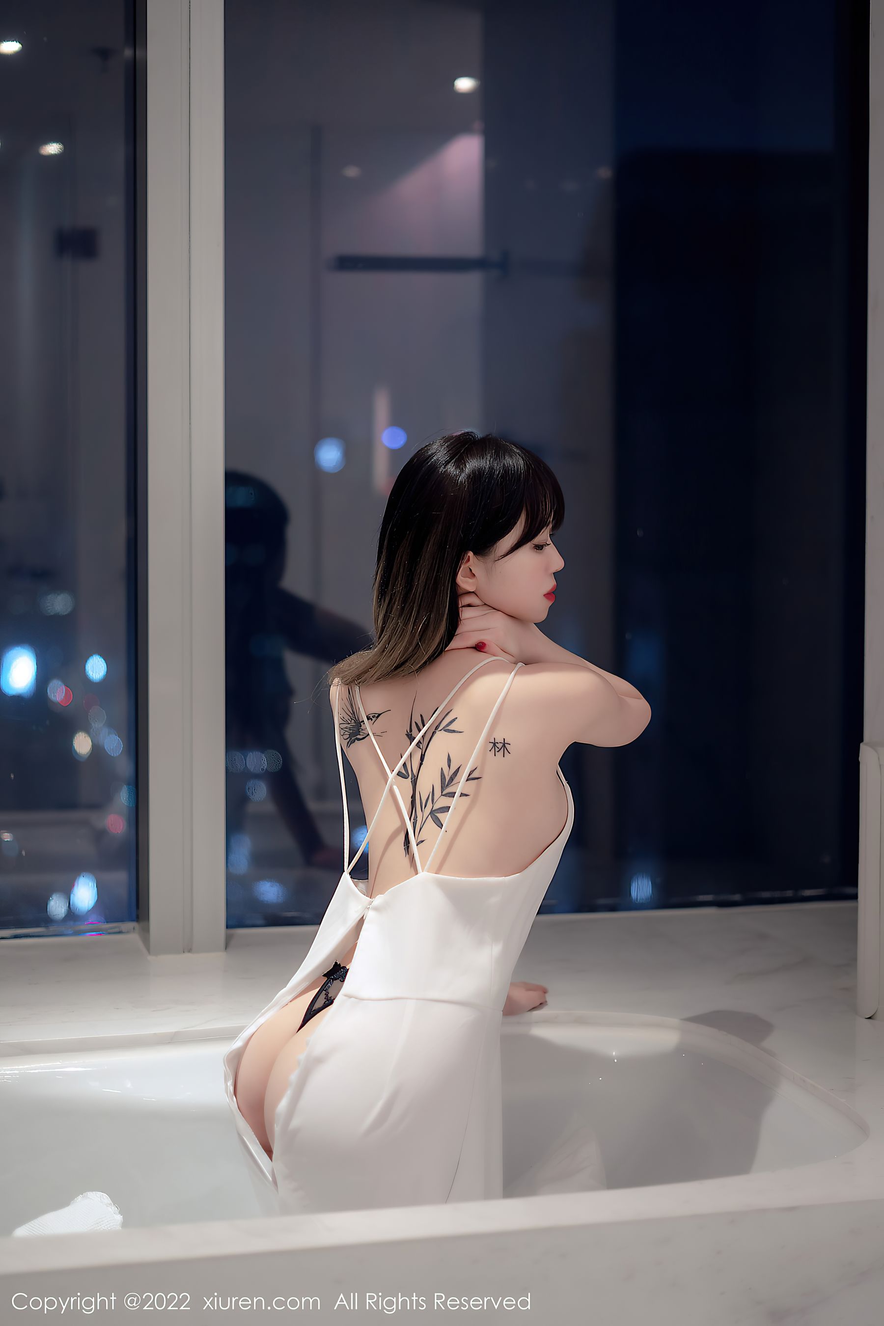 [秀人XiuRen] No.4611 奶瓶