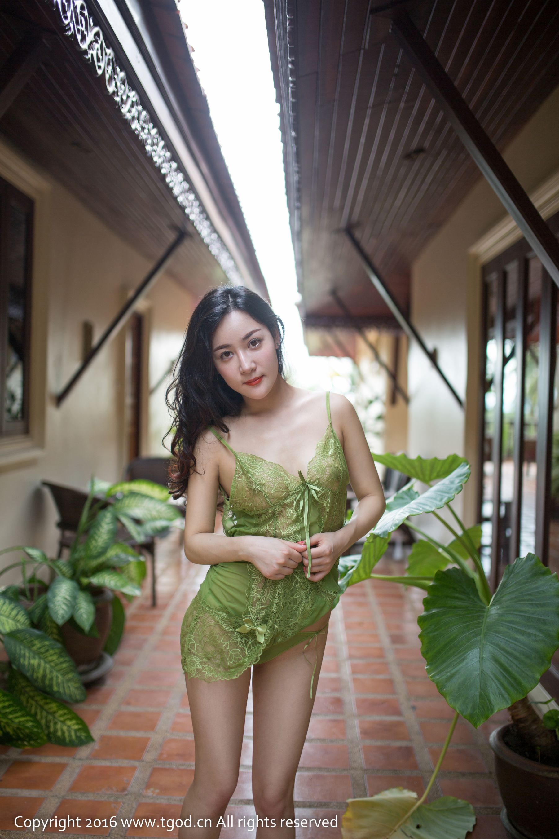 巧儿《苏梅岛旅拍》女人味十足的姑娘 [推女神/尤蜜荟]