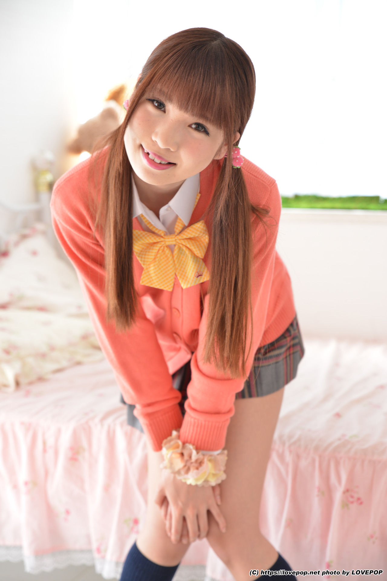 [LOVEPOP] Ayuna Niko あゆな虹恋 White skin and pink nipples! - PPV