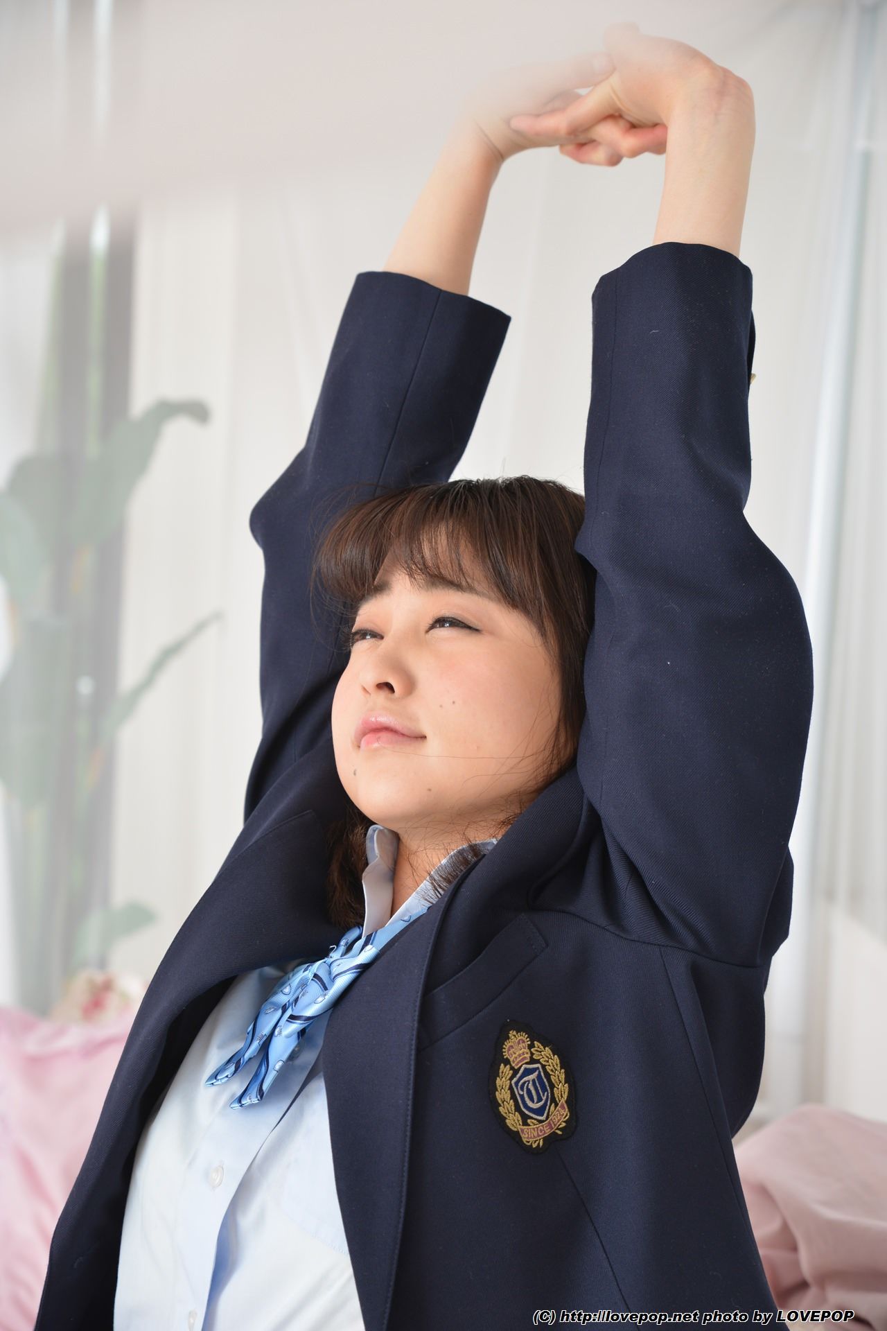 [LOVEPOP] Emiri Takayama 高山えみり Bare butts exposed! - PPV