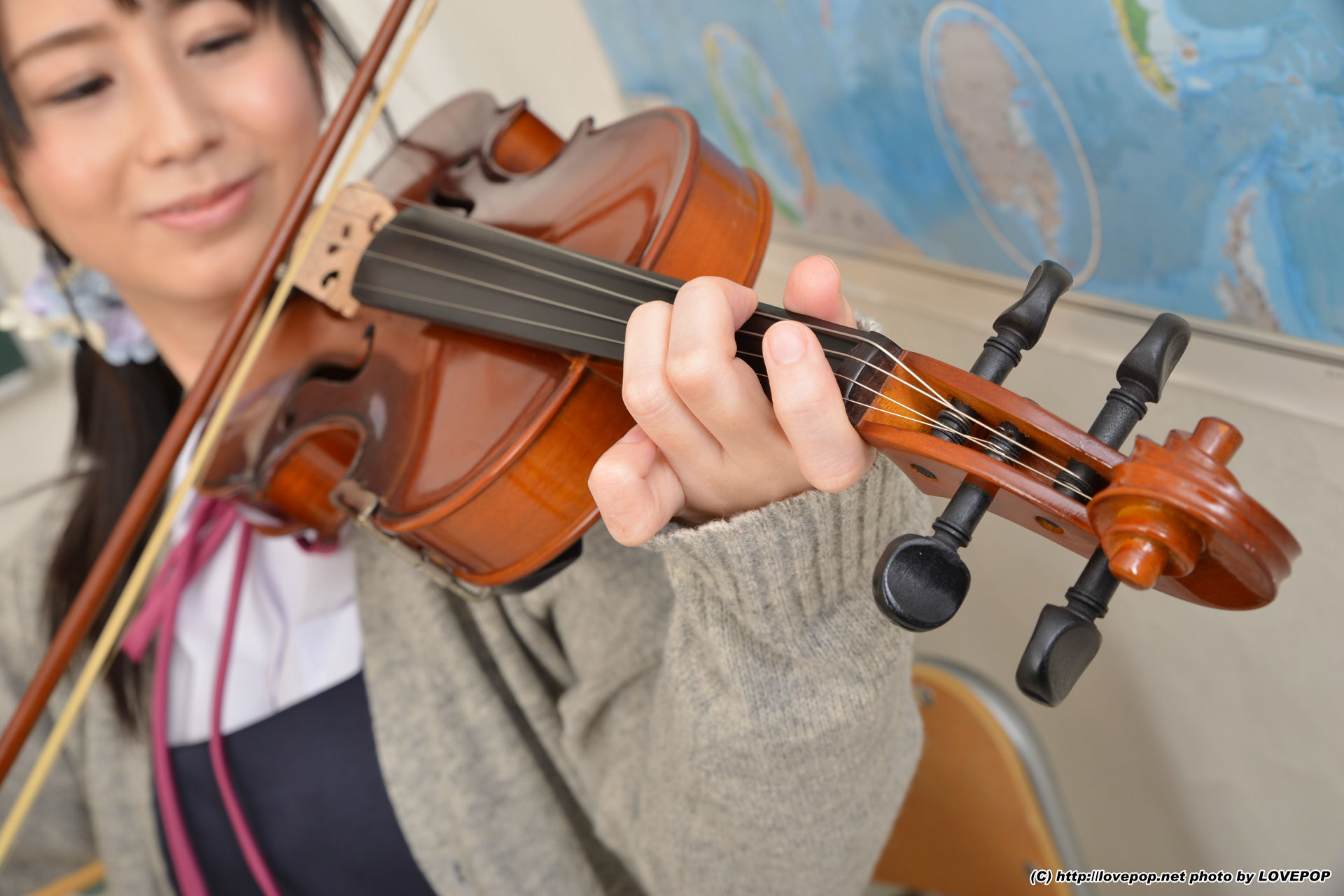 [LOVEPOP] Sora Shiina 泉水蒼空 Shameful lady ! Uniform - PPV