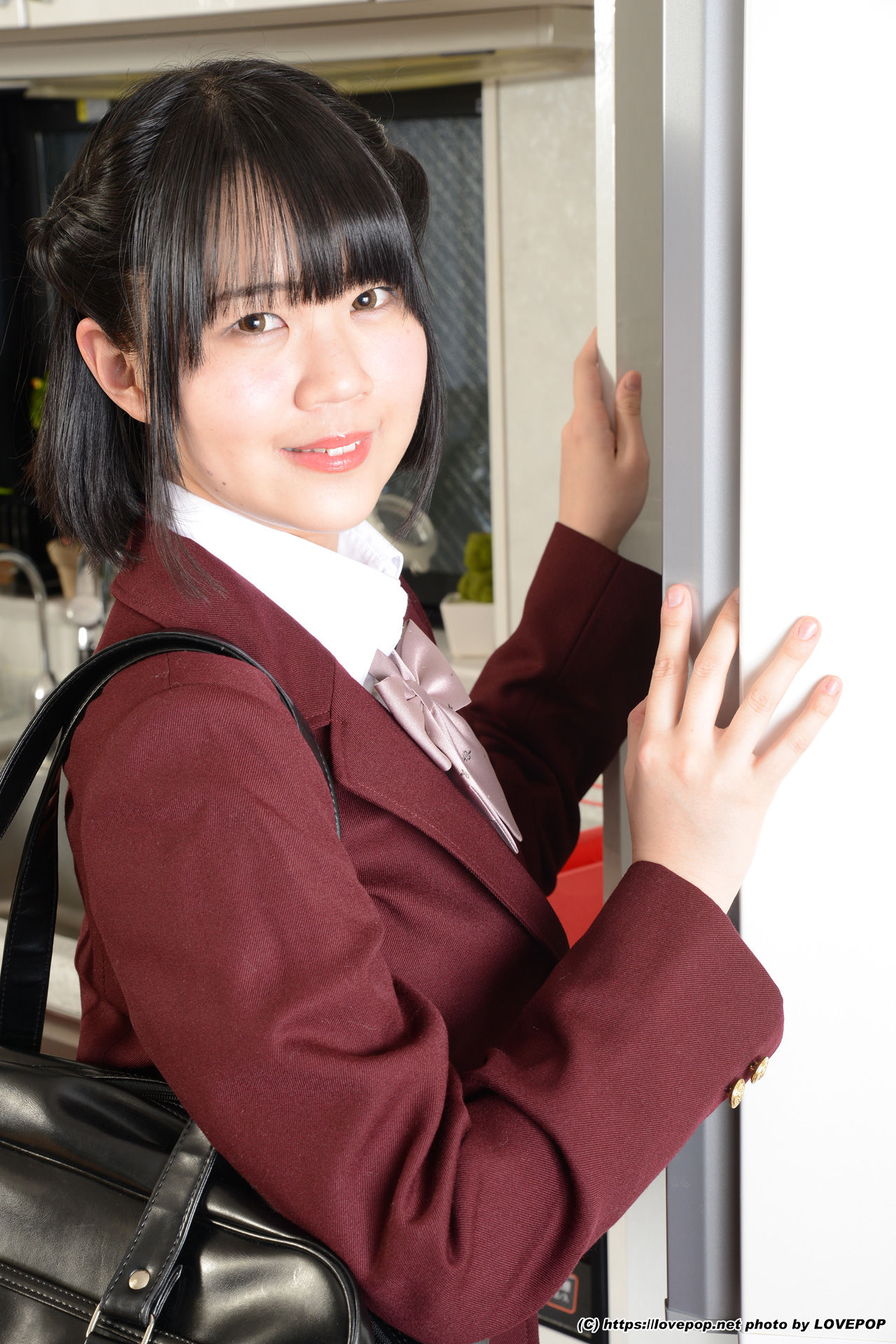 [LOVEPOP] Suzumori Hinata 鈴森ひなた boobs and ass - PPV