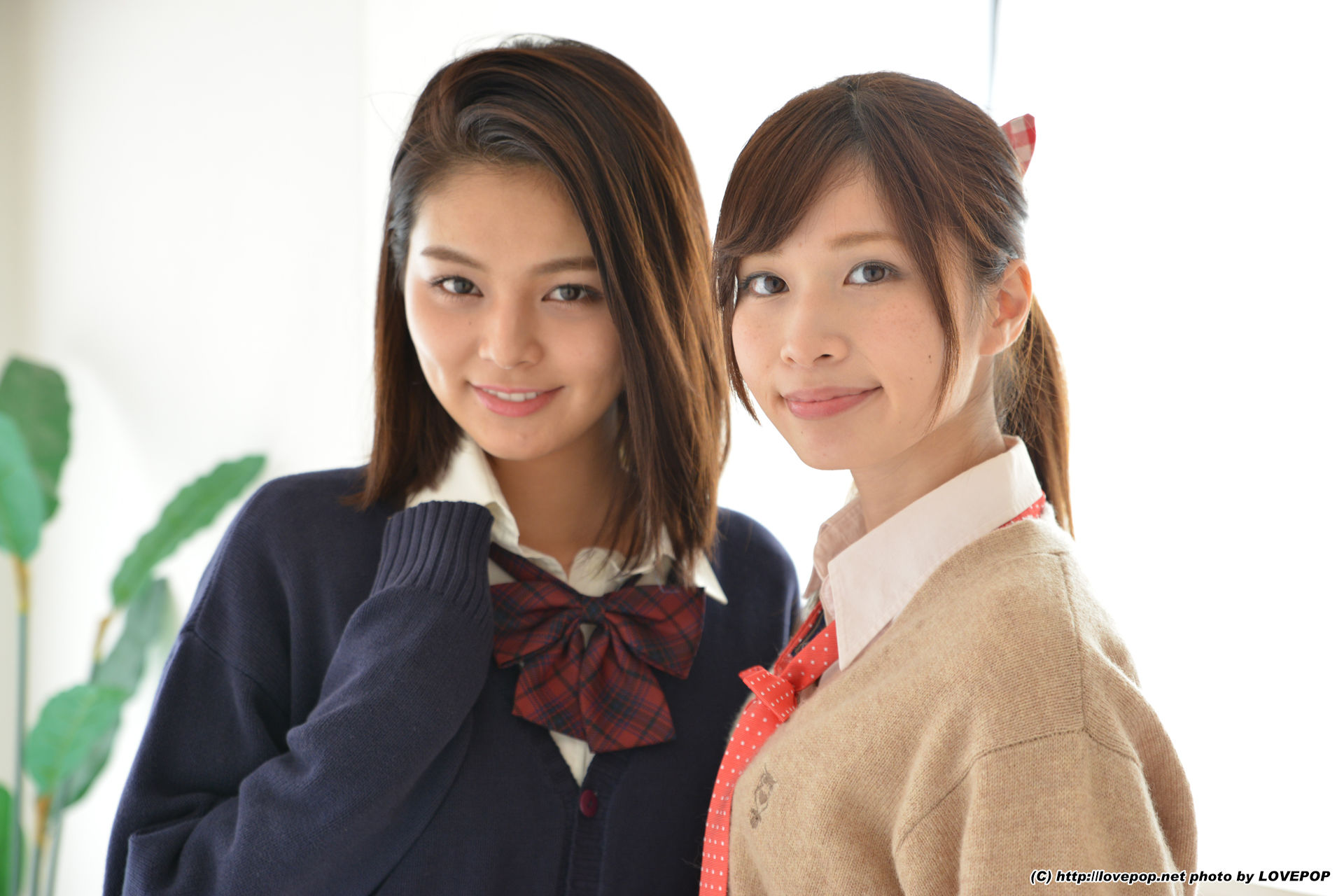 [LOVEPOP] Tsubasa Akimoto 秋本翼&Ria Sato 佐藤理亜 Uniform cardigan - PPV