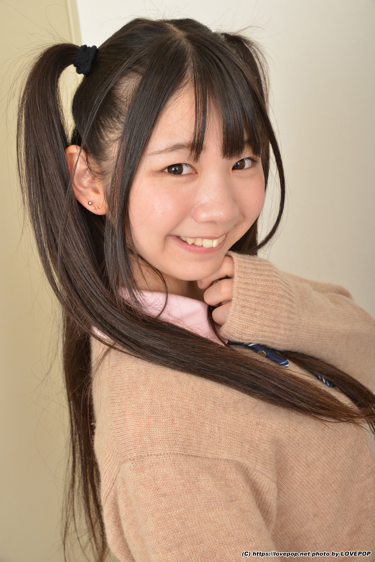[LOVEPOP] Yuzuka Shirai 白井ゆずか school uniform ! - PPV