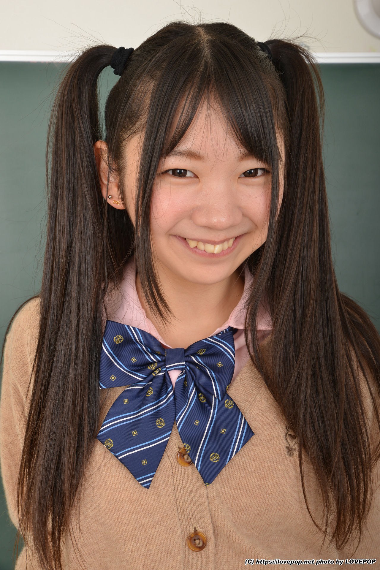 [LOVEPOP] Yuzuka Shirai 白井ゆずか school uniform ! - PPV