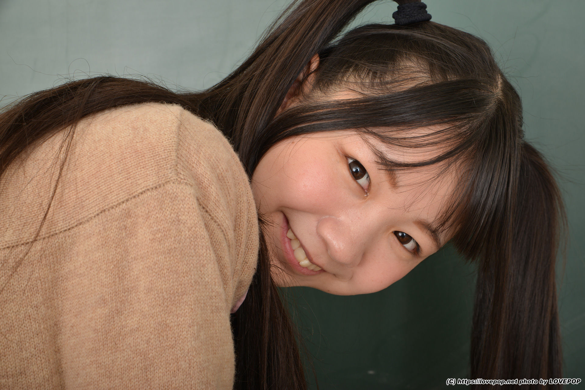 [LOVEPOP] Yuzuka Shirai 白井ゆずか school uniform ! - PPV