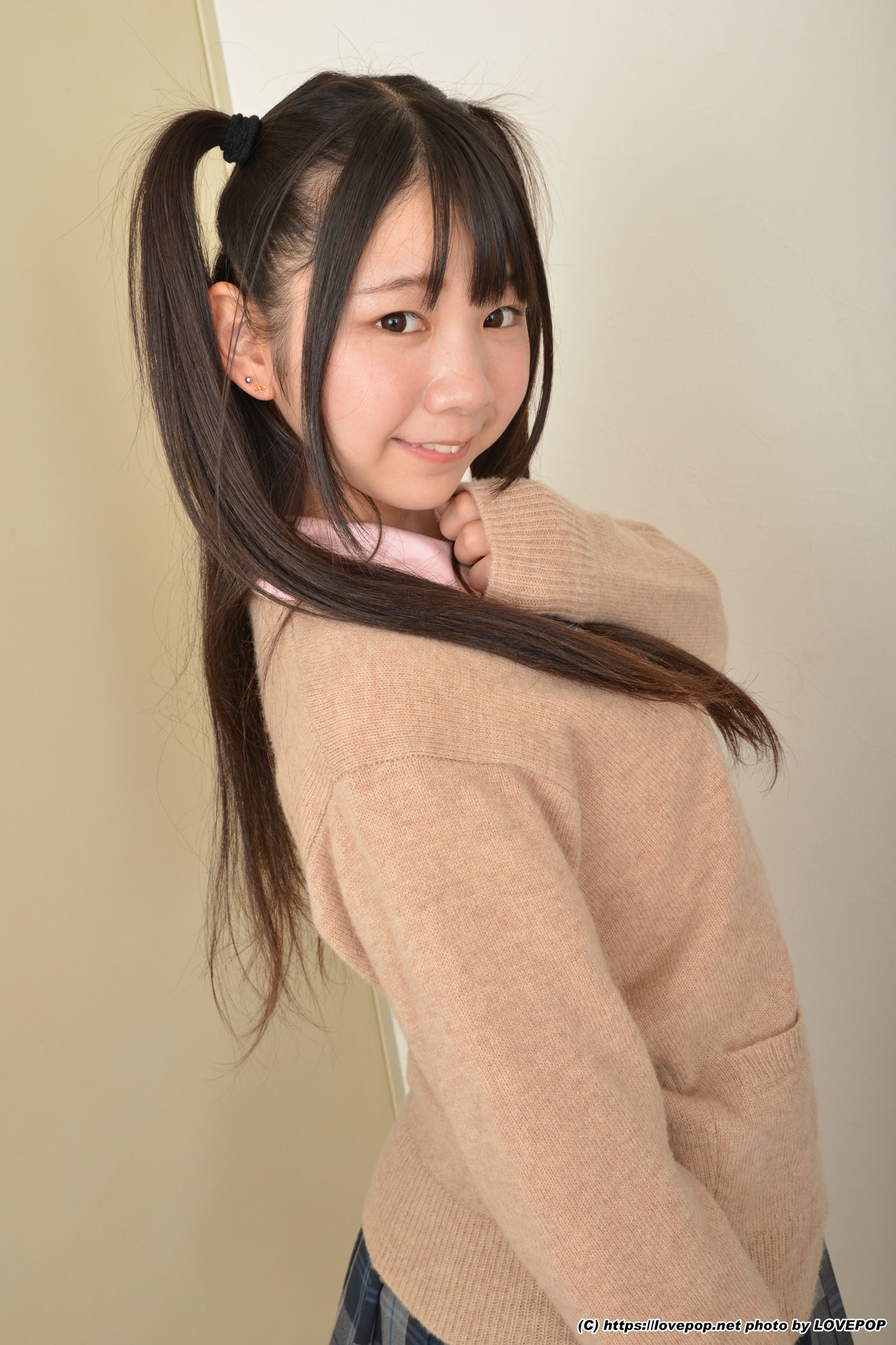 [LOVEPOP] Yuzuka Shirai 白井ゆずか school uniform ! - PPV